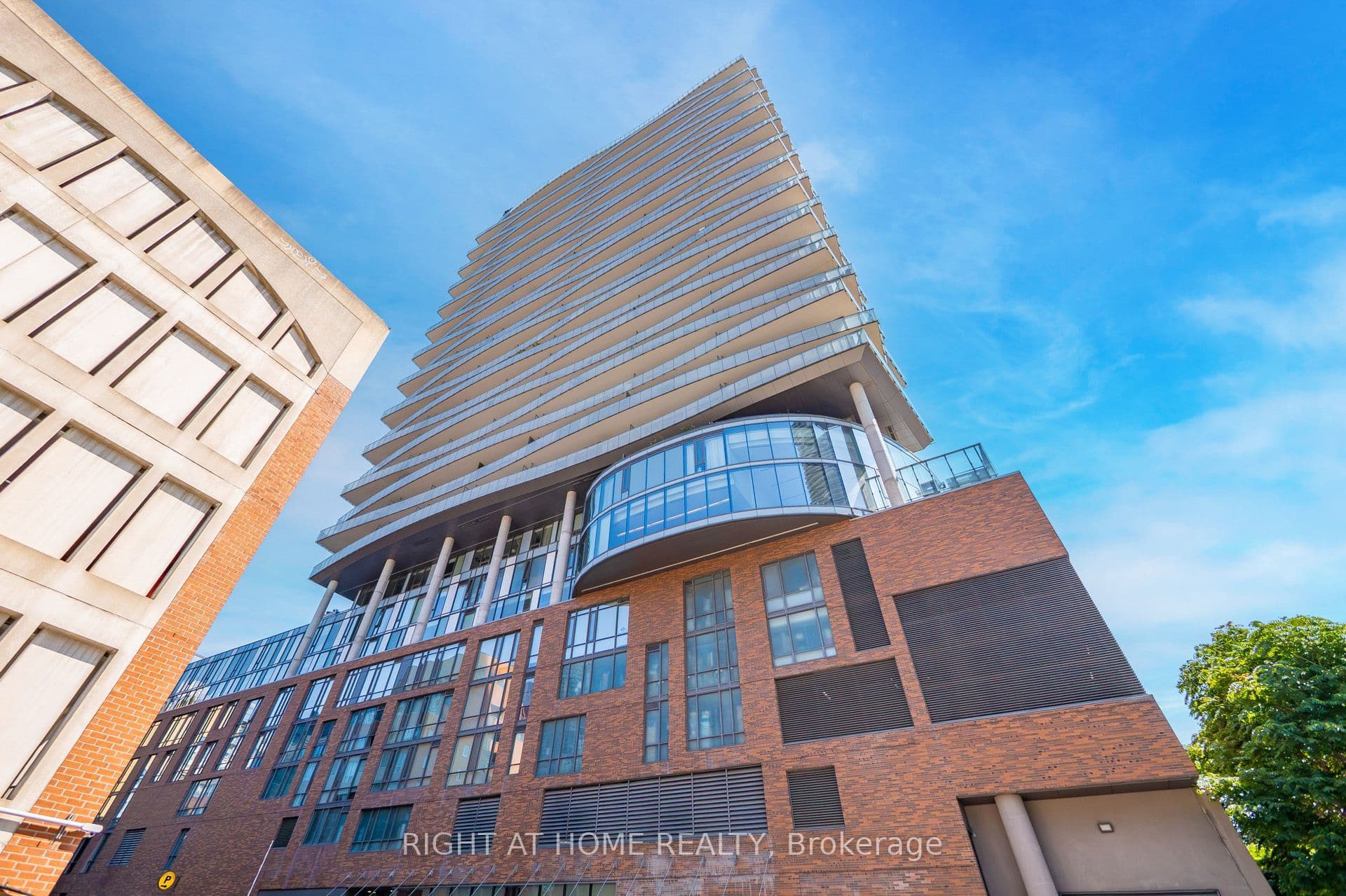 1 Market Street 1604, Toronto, ON M5E 0A2