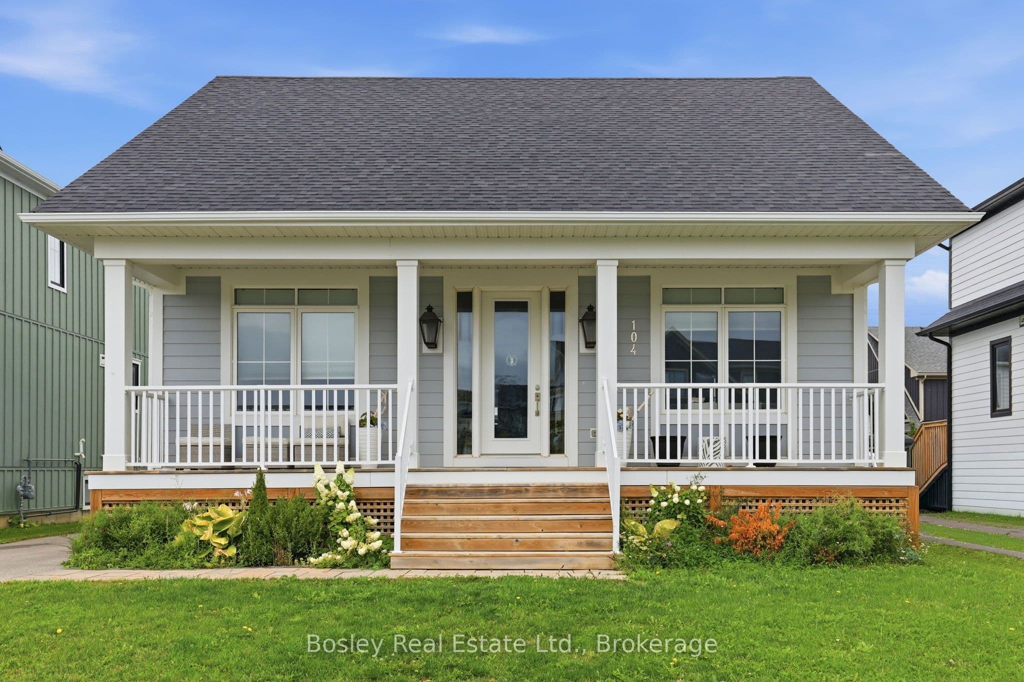 104 Sycamore Street, Blue Mountains, ON L9Y 5S9