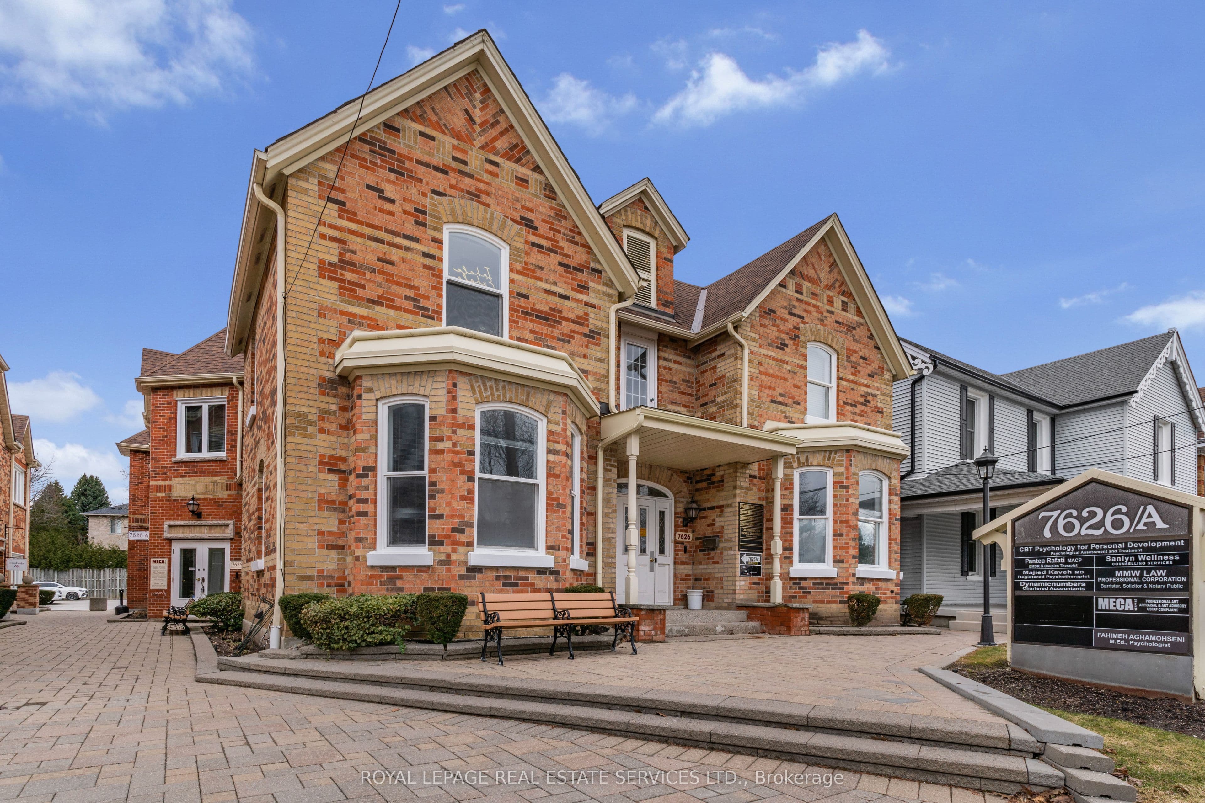 7626A Yonge Street 3, Vaughan, ON L4J 1V9
