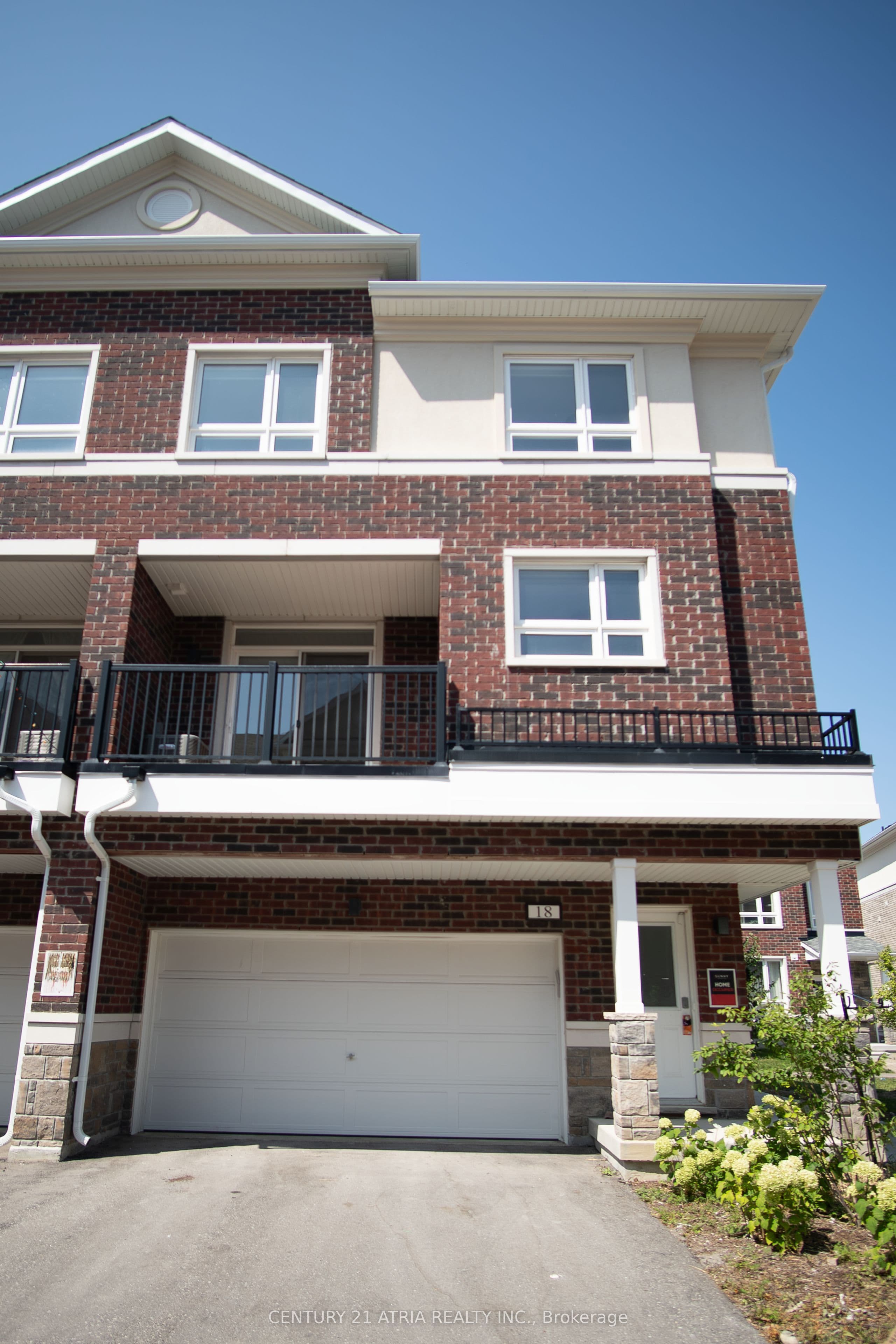 18 Imperial College Lane, Markham, ON L6E 0V6