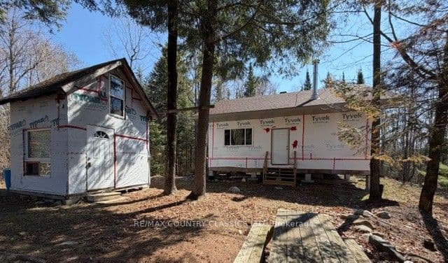 1374 Havensford Drive, Highlands East, ON K0L 1M0