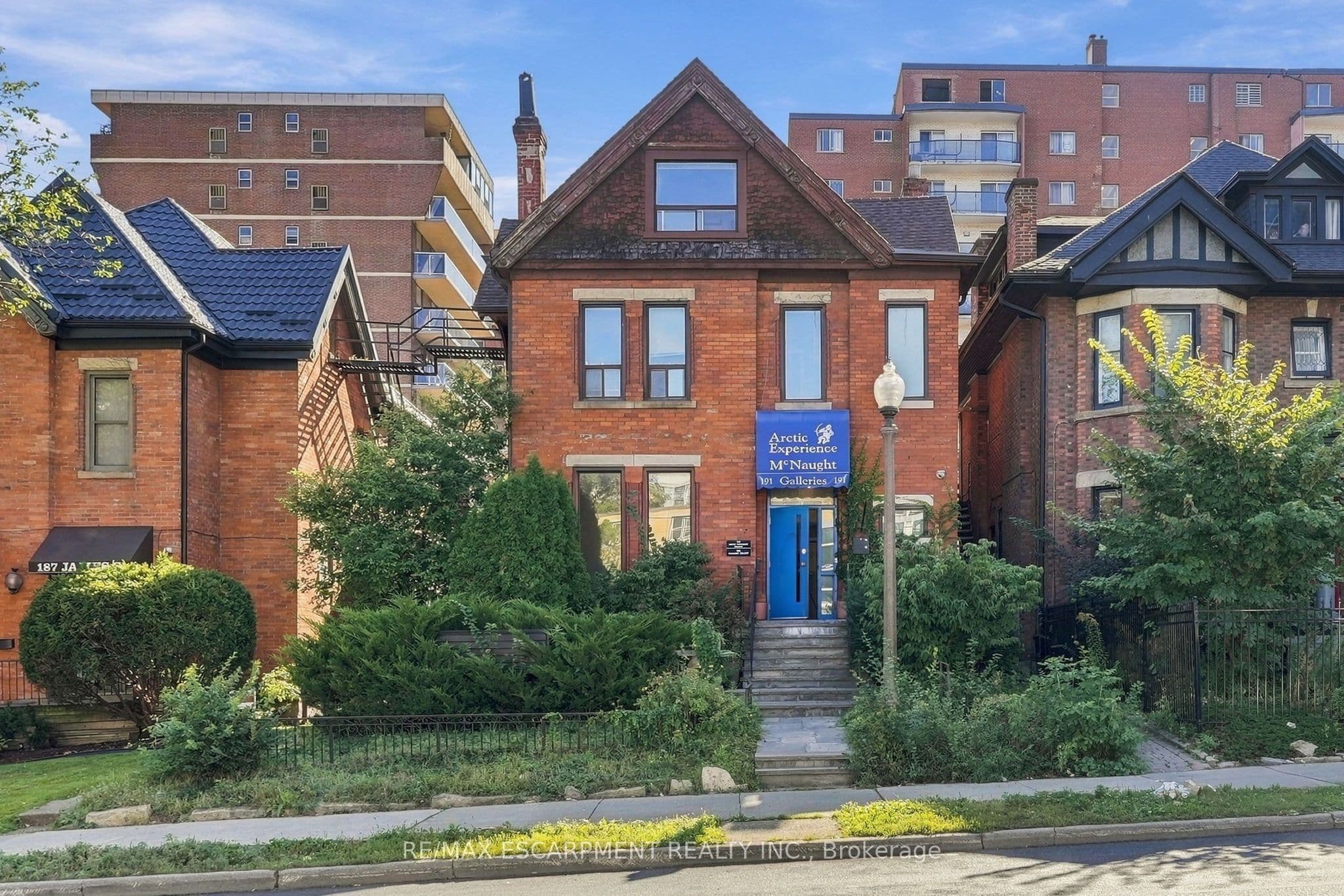 191 JAMES Street S Main Level, Hamilton, ON L8P 3A8
