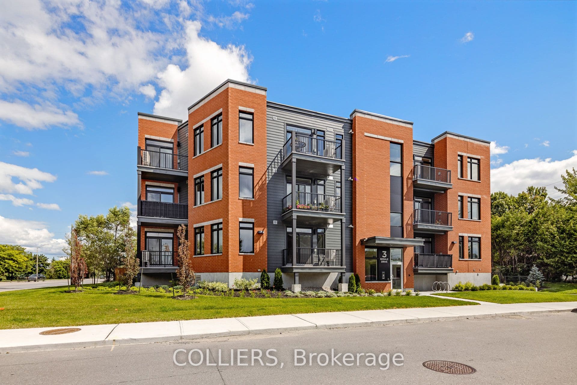 3 Bedale Drive, Crystal Bay - Rocky Point - Bayshore, ON K2H 5L9