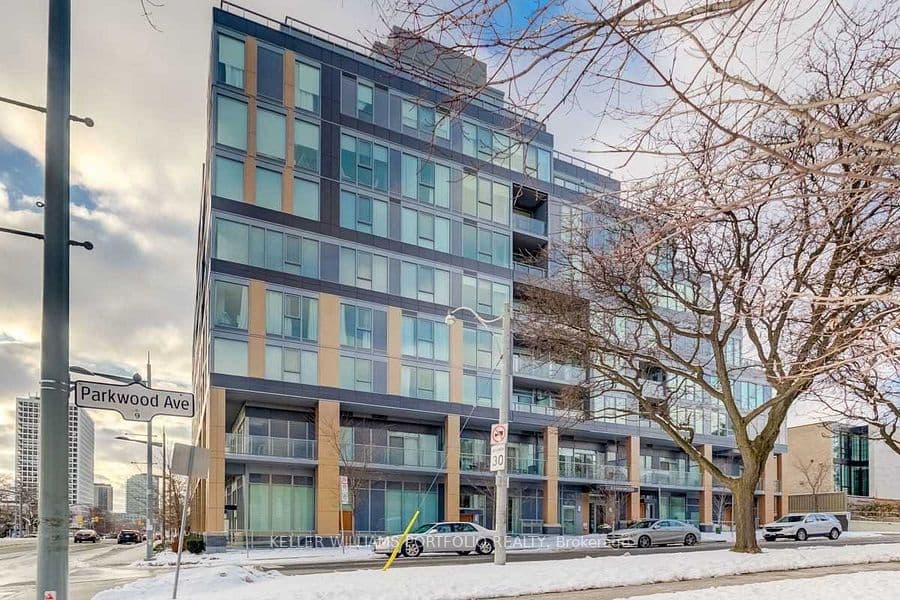 6 Parkwood Avenue 516, Toronto, ON M4V 0A3