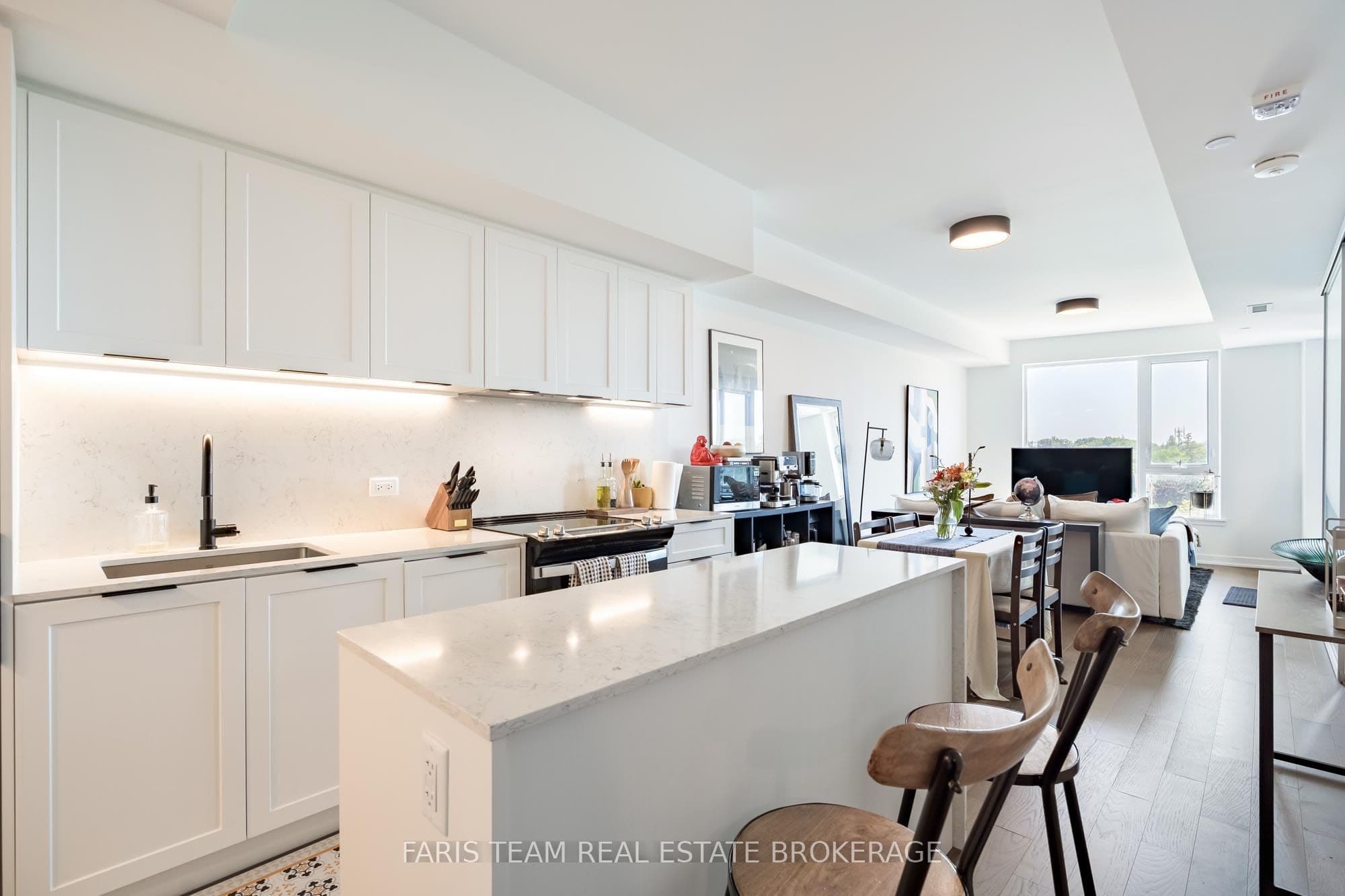 31 Huron Street 413, Collingwood, ON L9Y 1C3