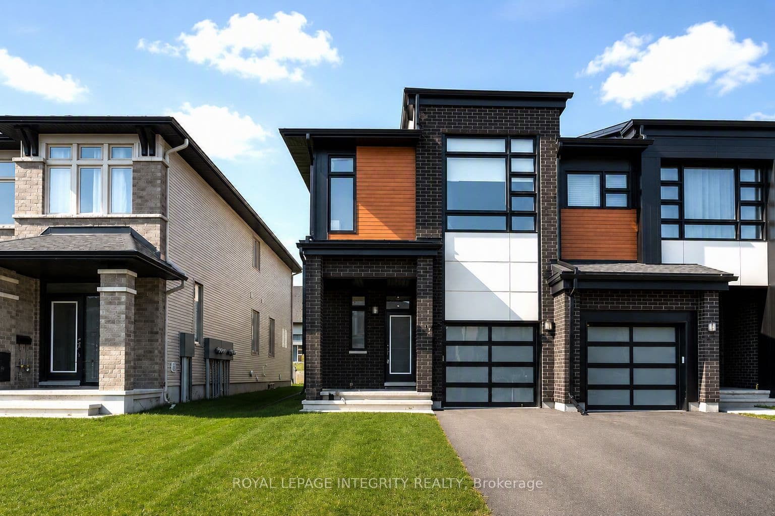 523 Triangle Street, Kanata, ON K2V 0M7