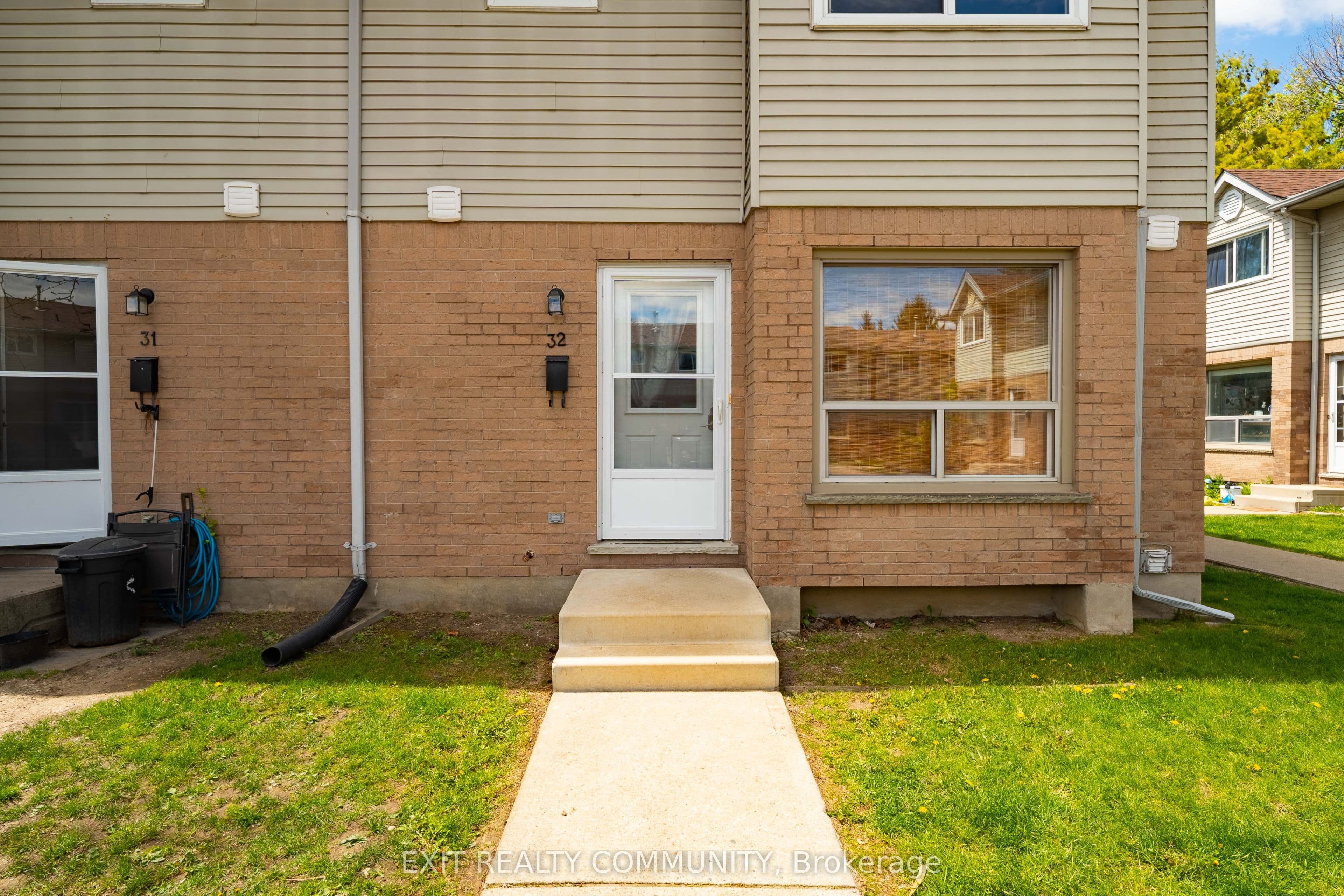 595 Third Street 32, London East, ON N5V 4A1
