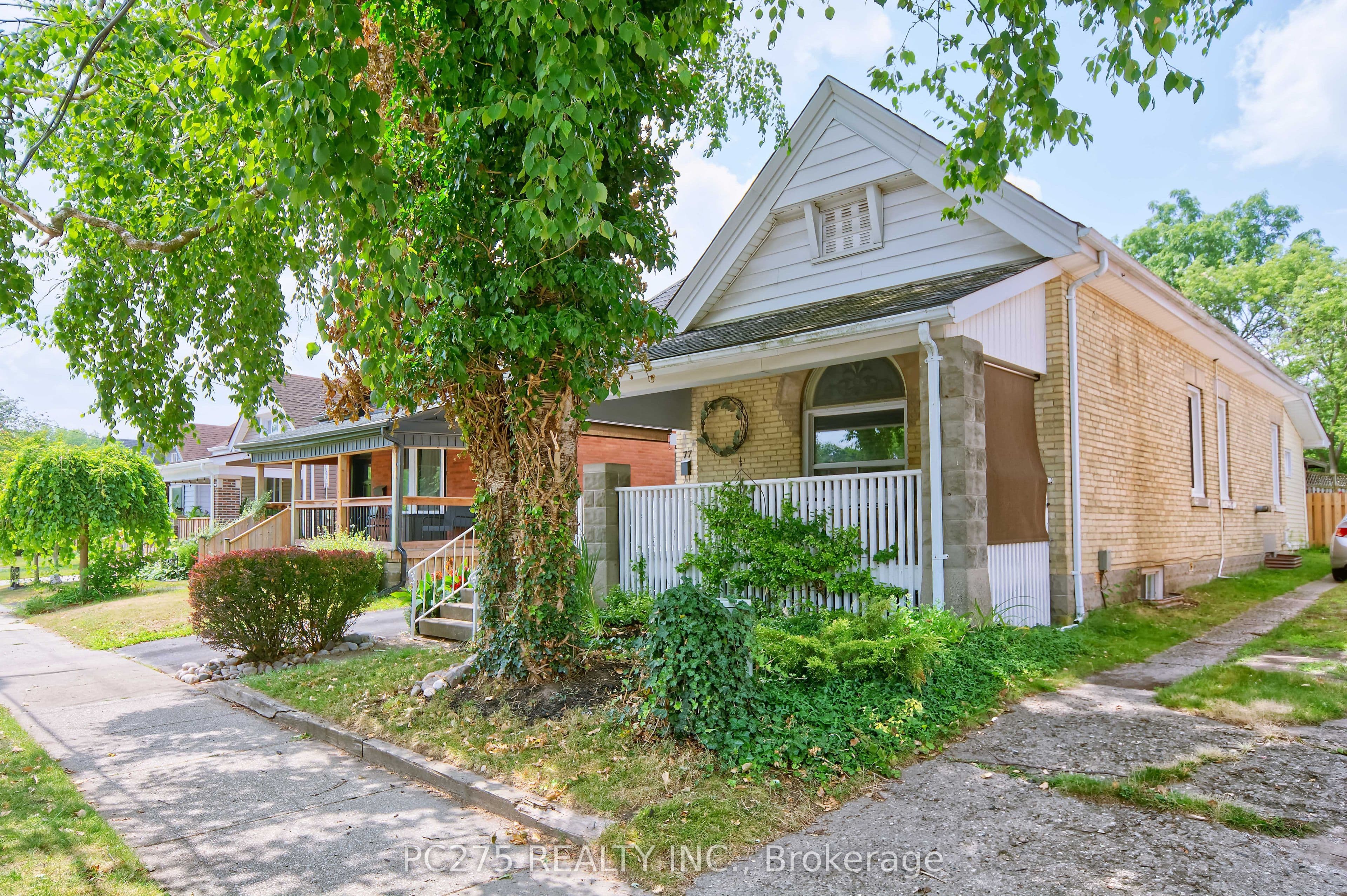 77 Elm Street, London East, ON N5Z 2K4