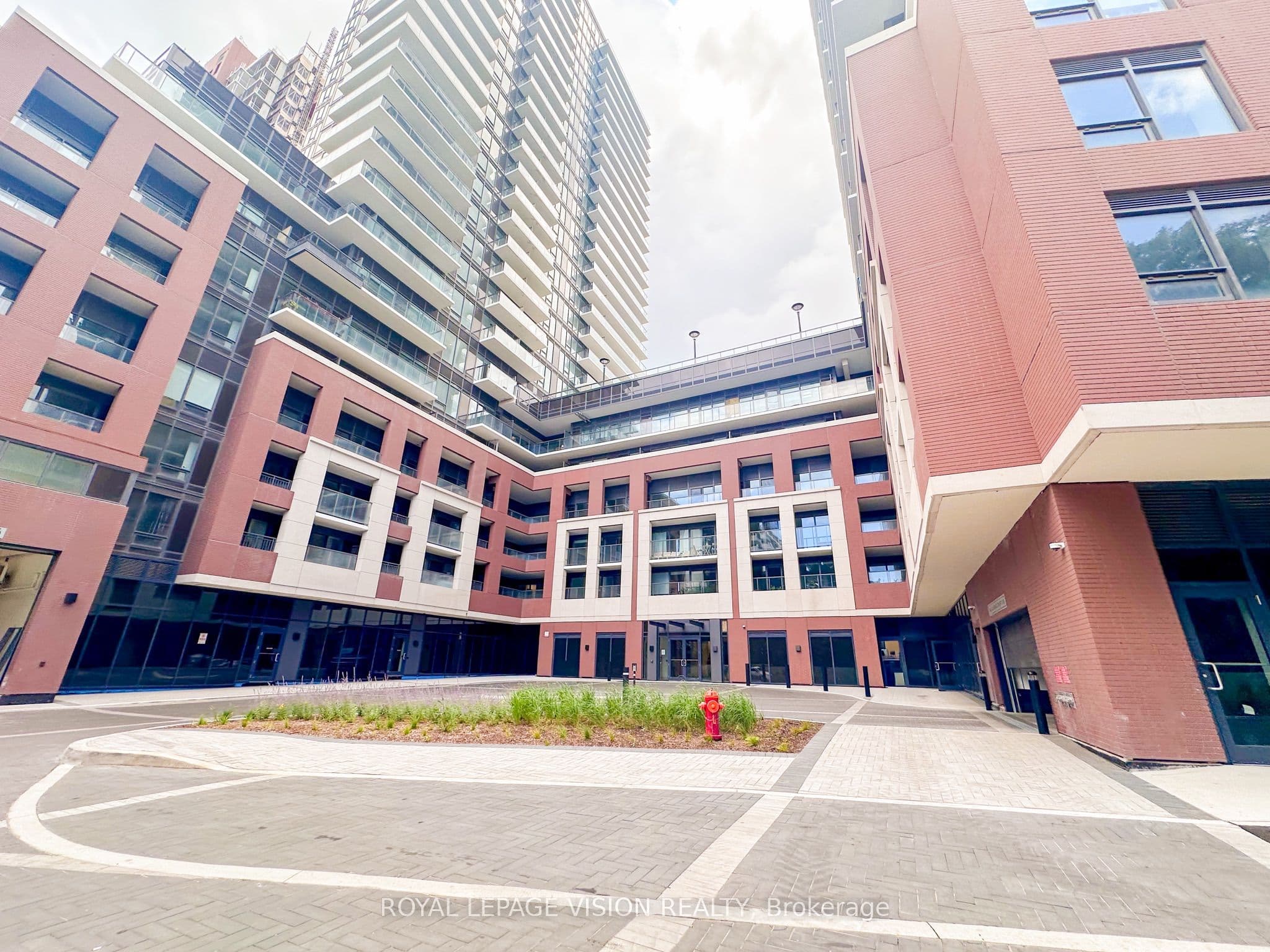 4010 Eglinton Avenue W 1411, Toronto, ON M9A 0G5
