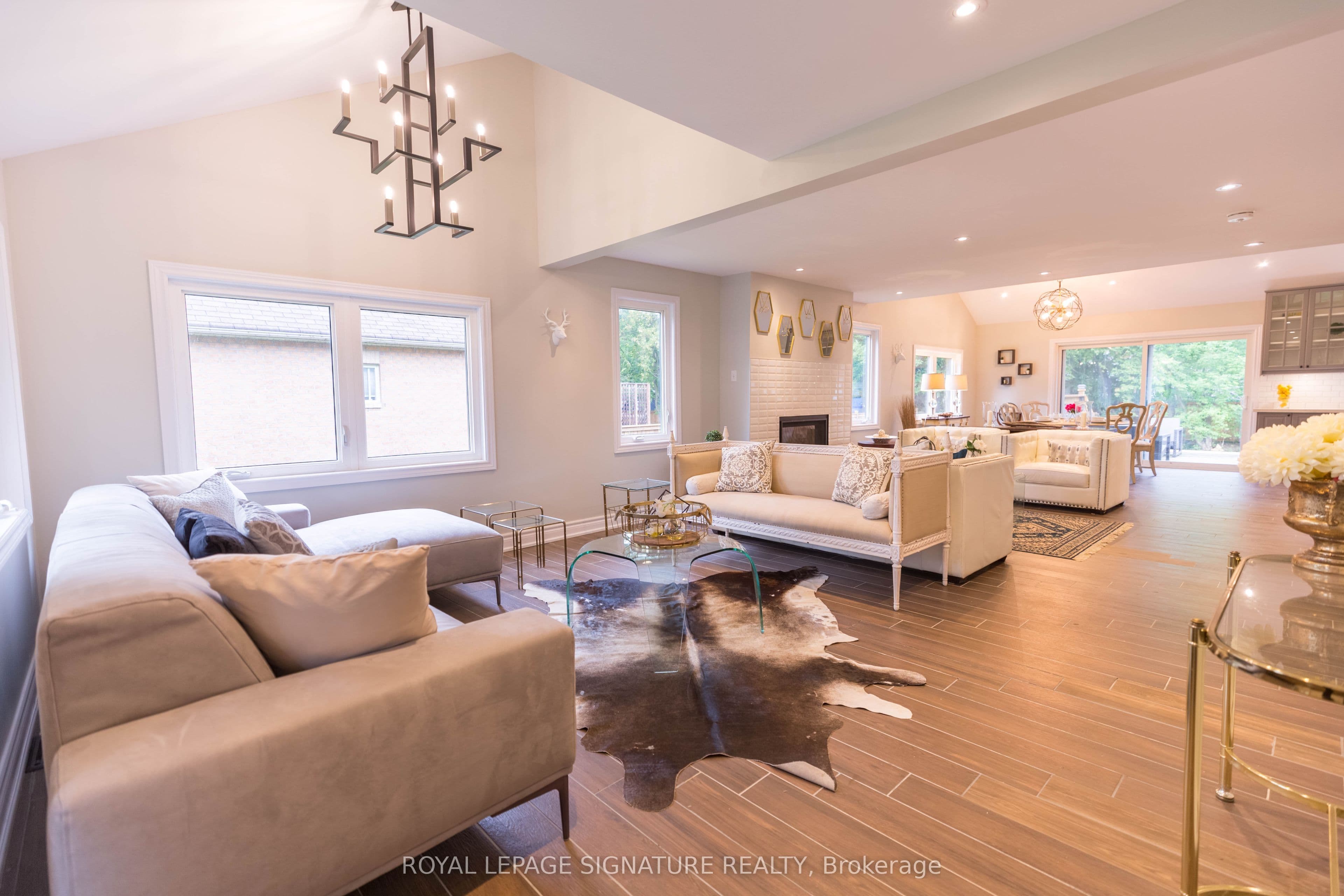 815 Rockaway Road, Georgina, ON L0E 1S0