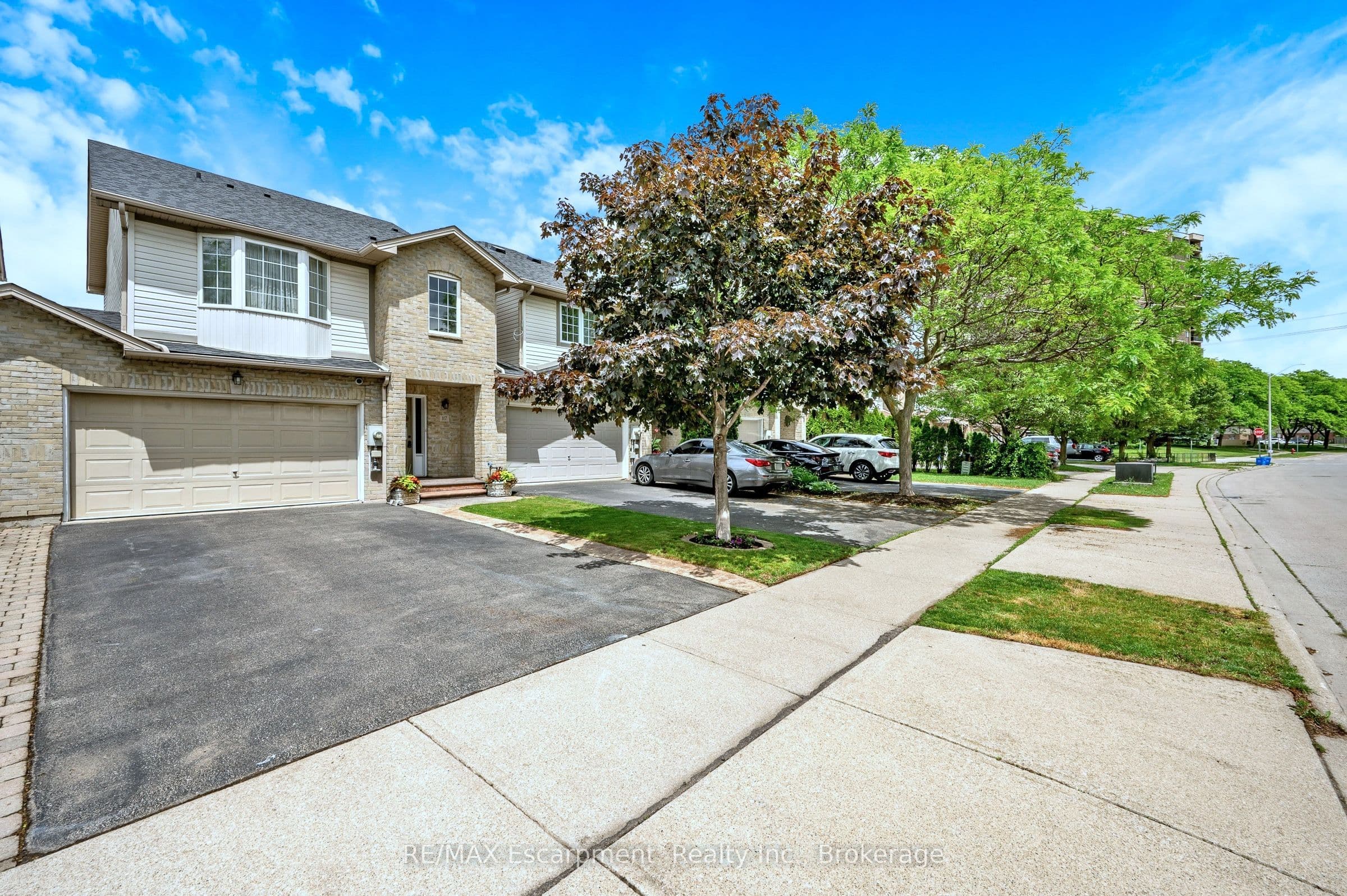 117 Frances Avenue, Hamilton, ON L8E 6A3