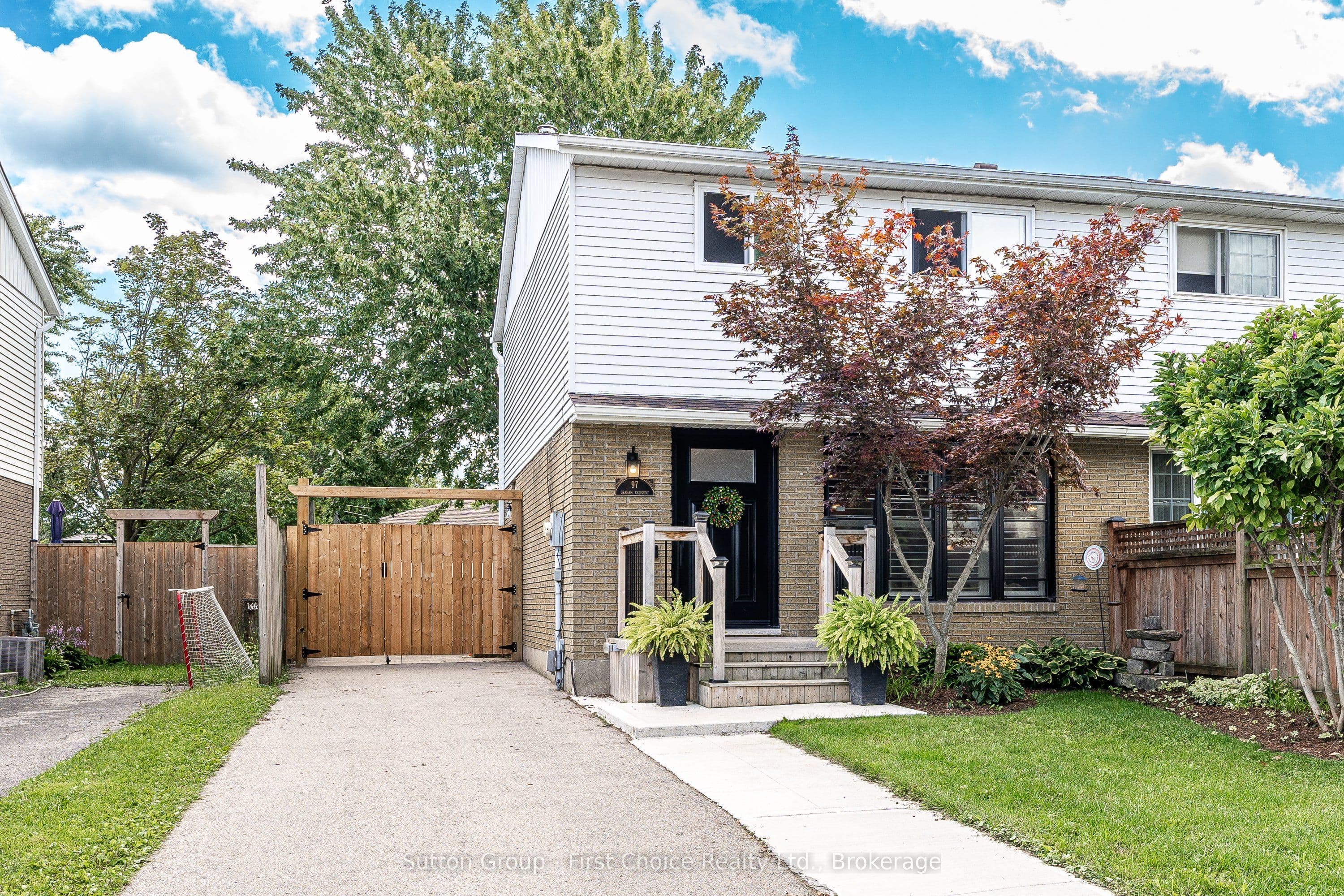 97 Graham Crescent, Stratford, ON N5A 7C6