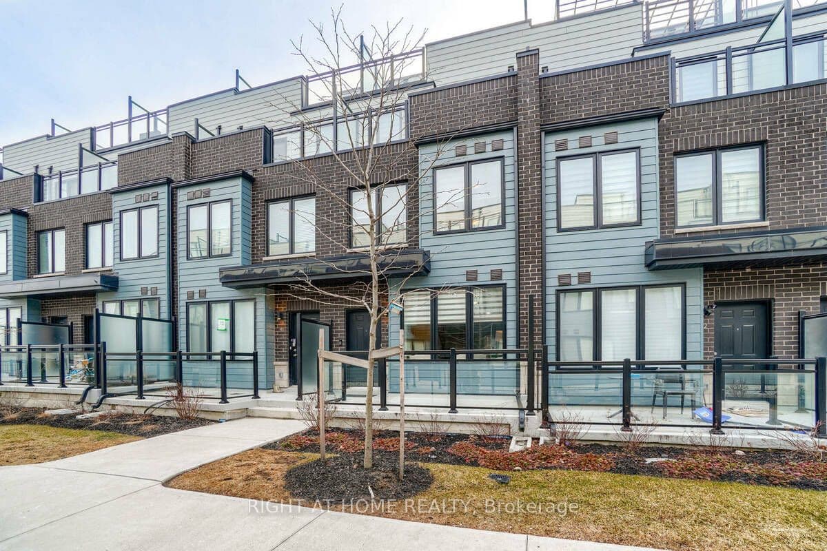 2285 McNab Lane 3, Mississauga, ON L5J 0B3