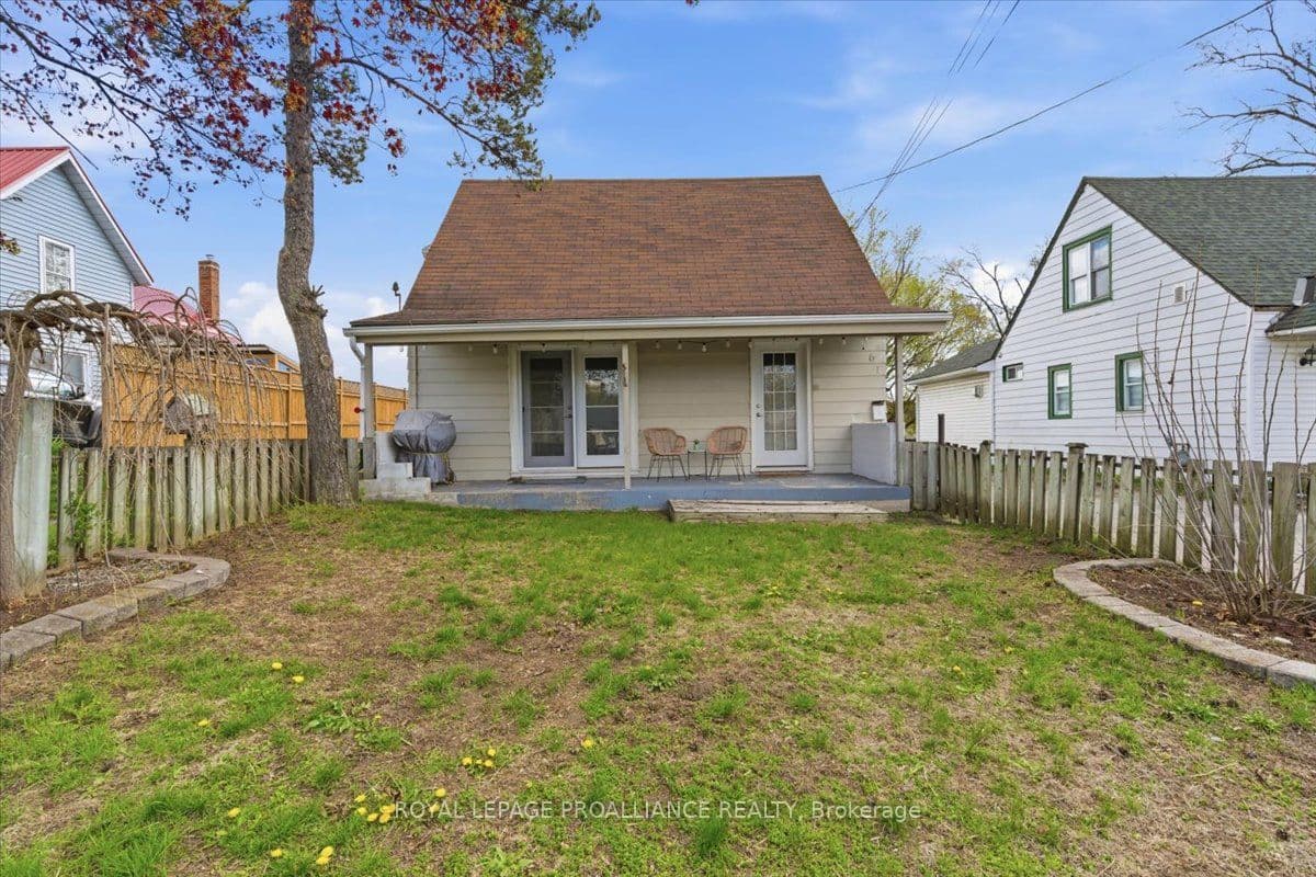 61 Delaney Street, Quinte West, ON K8V 4L7