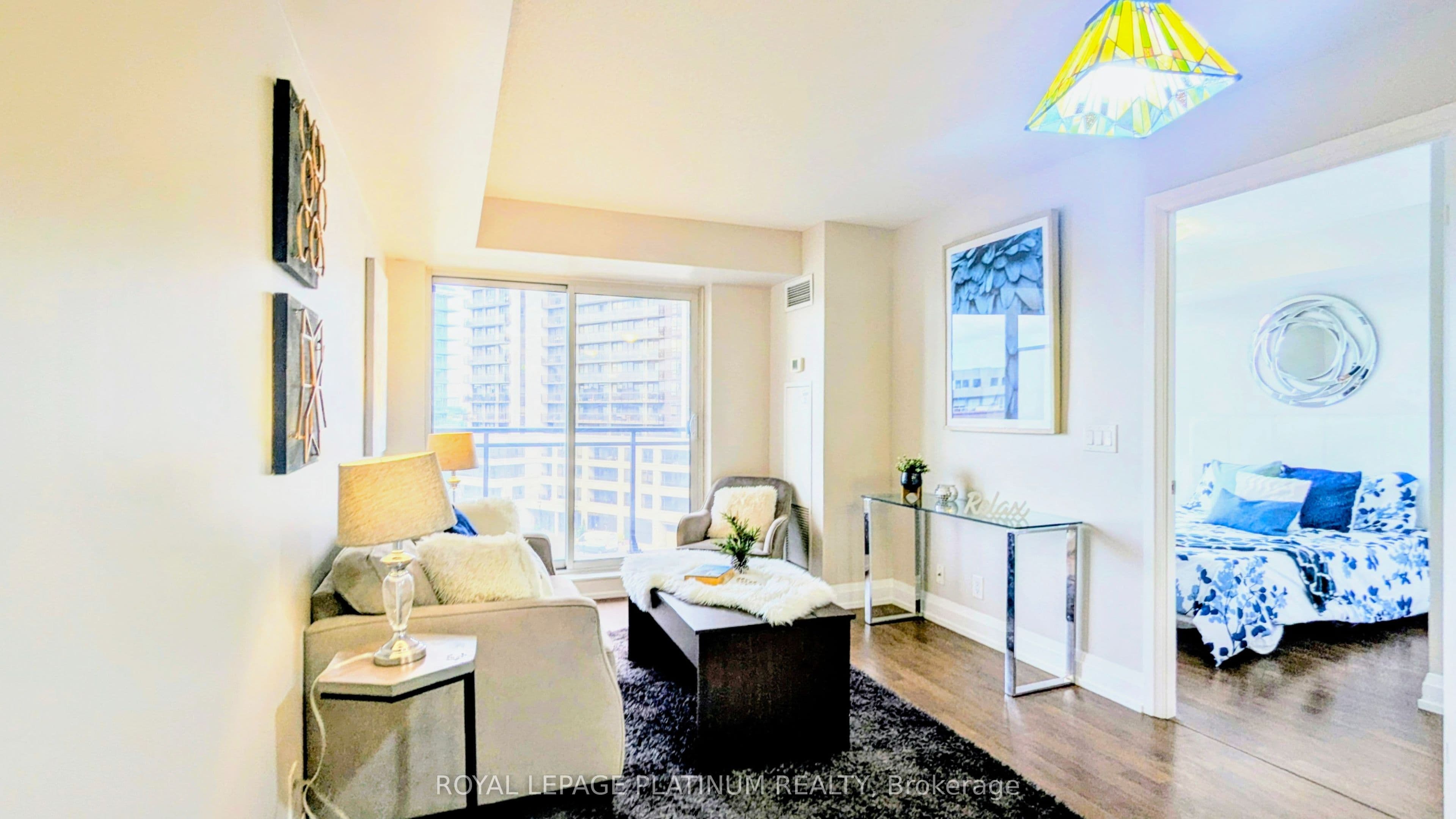 1070 Sheppard Avenue W 503, Toronto, ON M3J 0G8