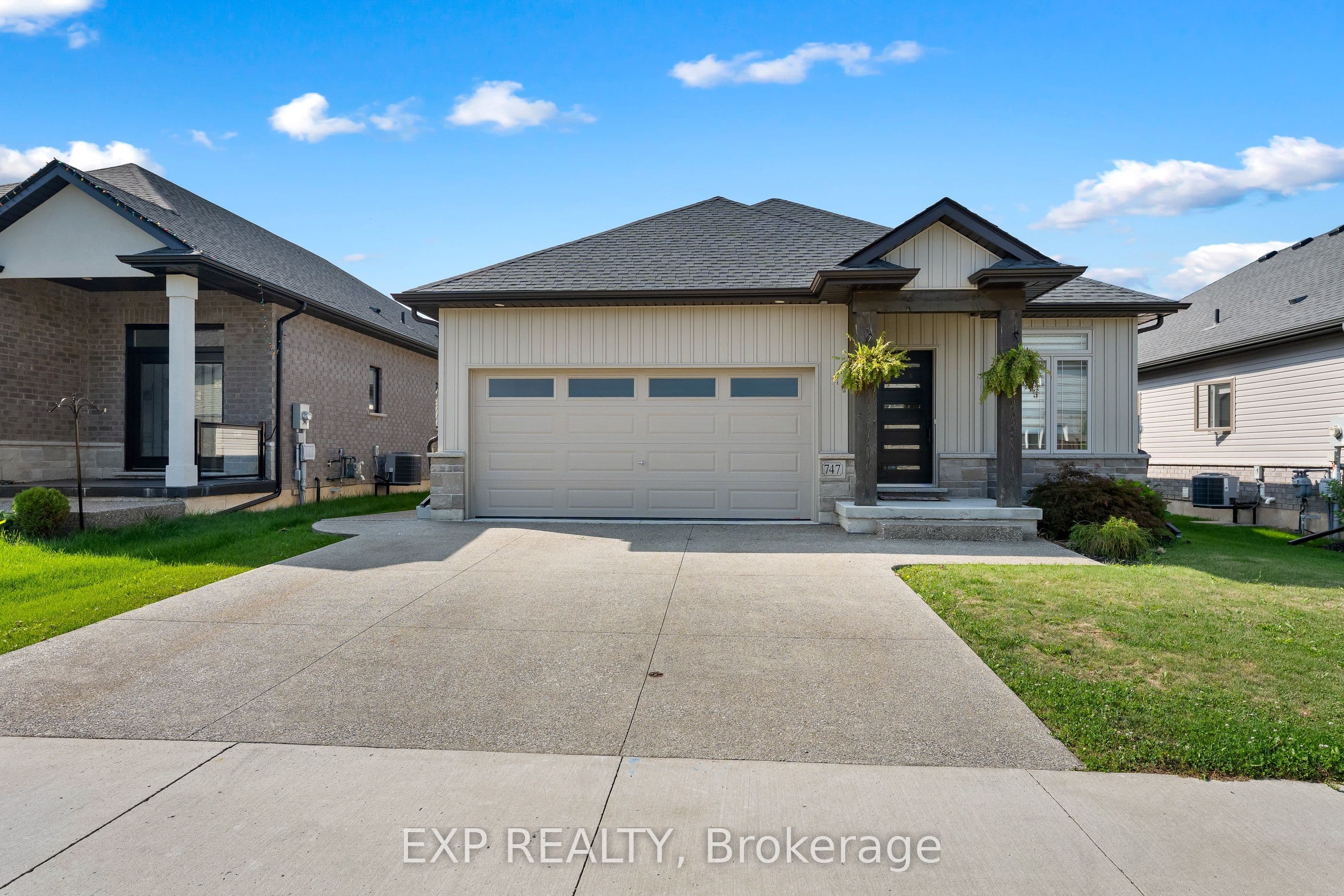 747 Gaiser Road, Welland, ON L3C 0E4
