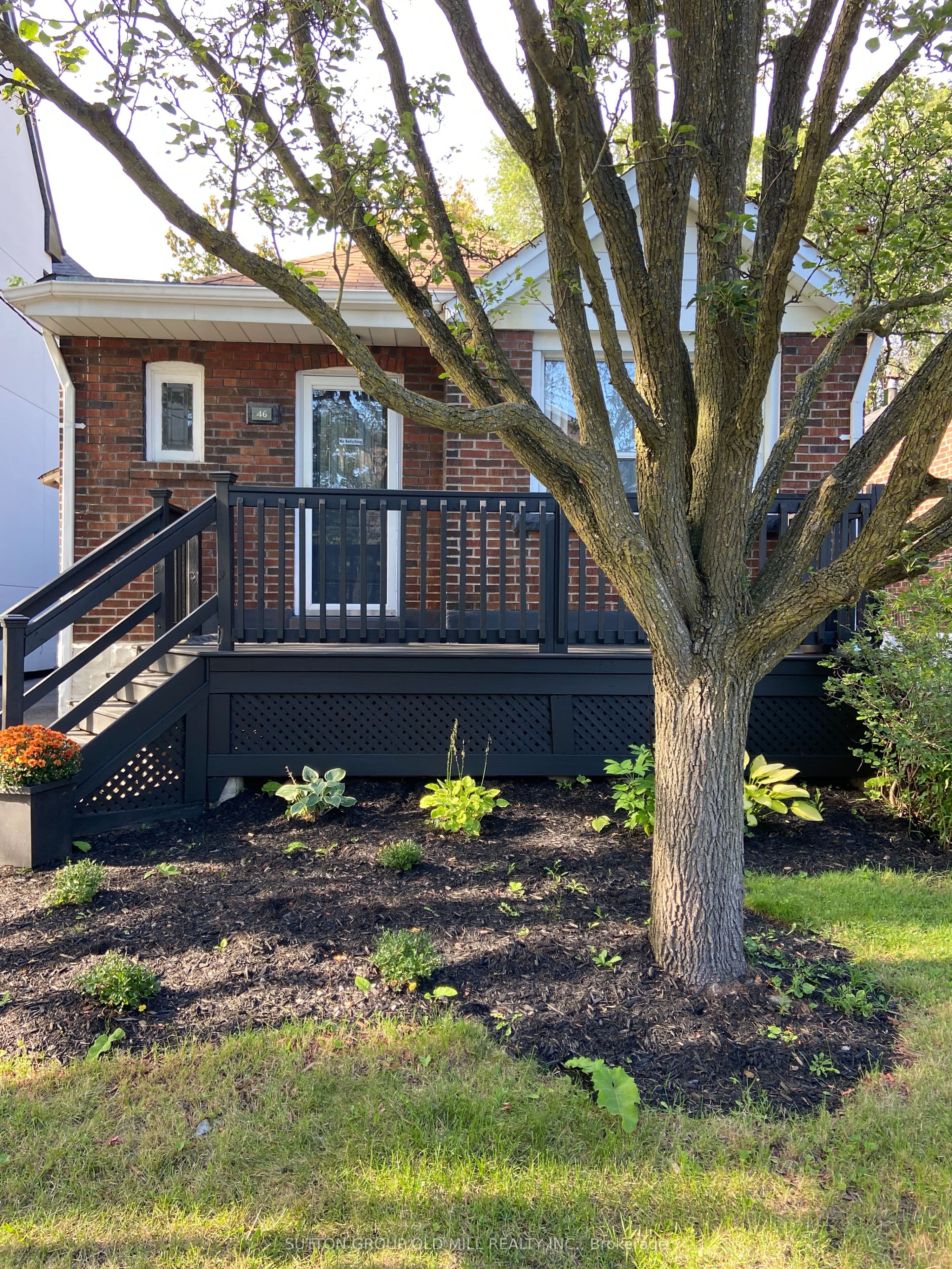 46 Richard Avenue, Toronto, ON M4L 1W9