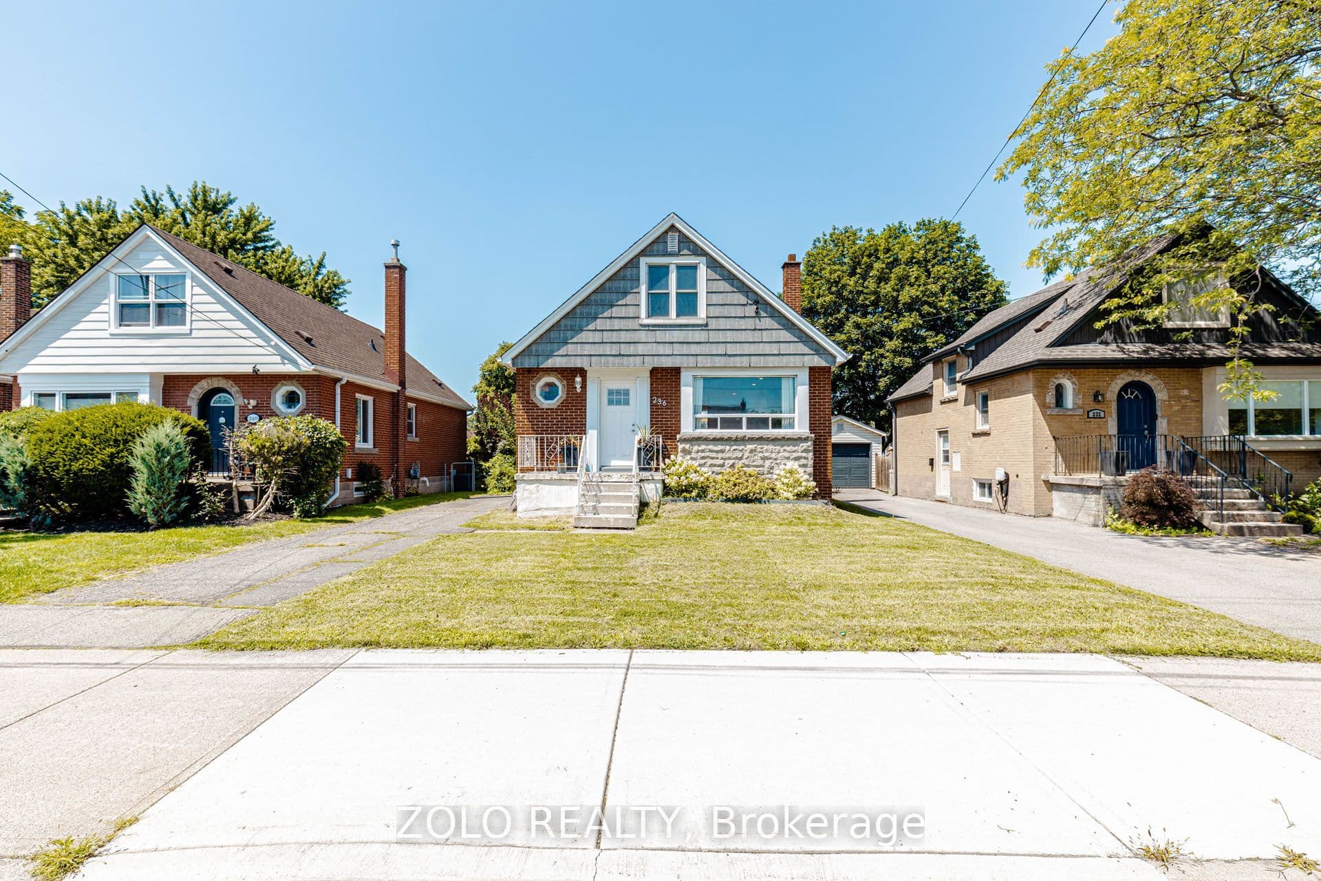 236 Parkdale Avenue S, Hamilton, ON L8K 3P6