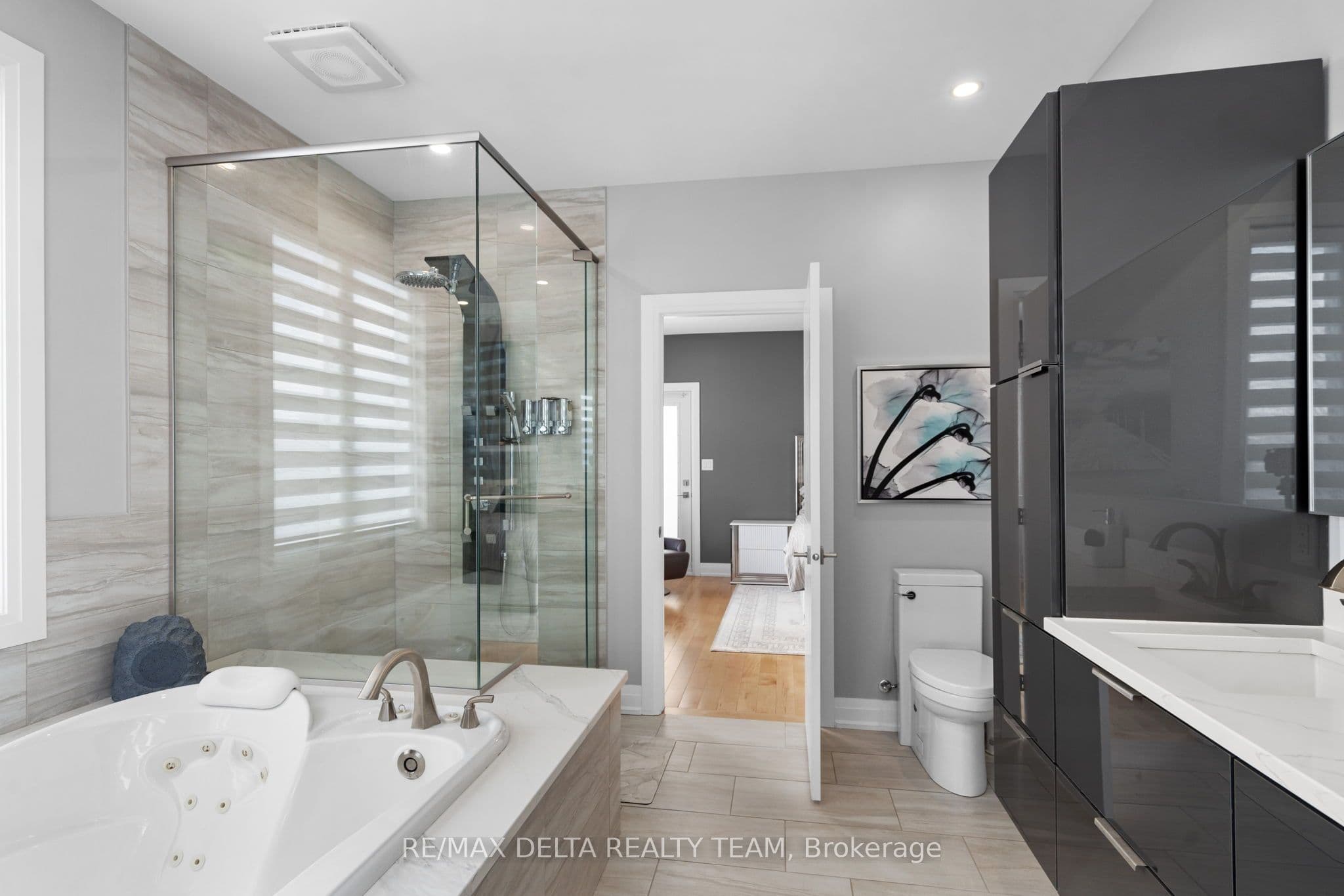 663 Ballycastle Crescent, Blossom Park - Airport and Area, ON K1X 0A3
