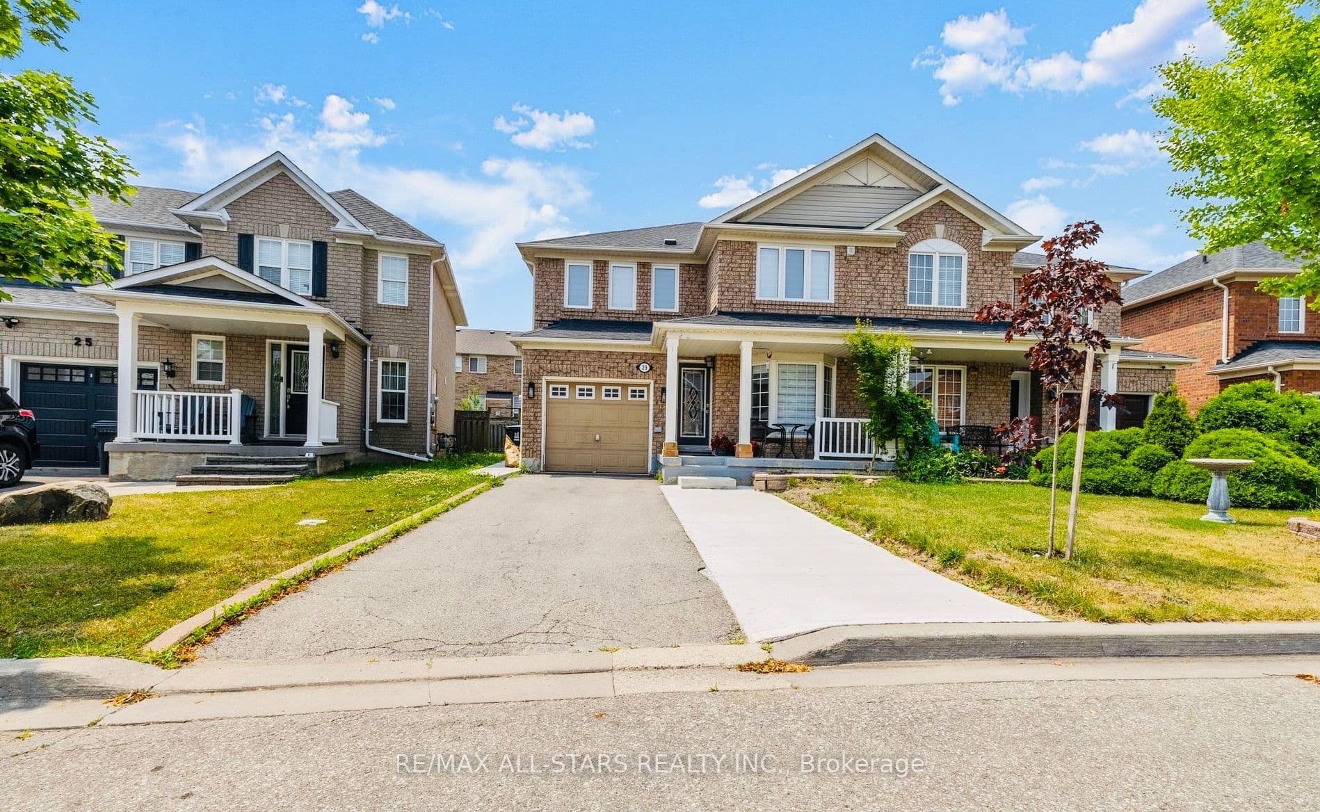 23 Hyacinth Crescent Basement, Toronto, ON M1X 1W6