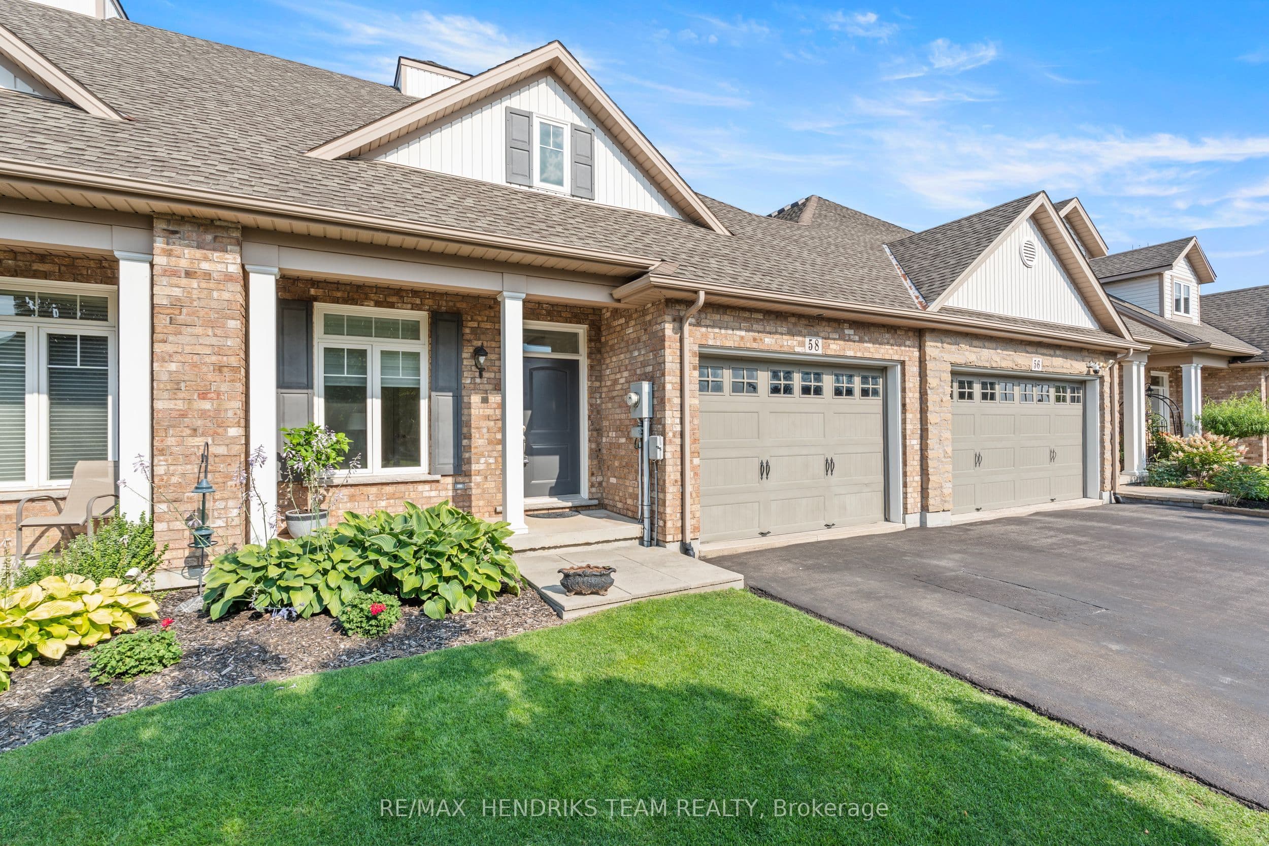 58 Videl Crescent N, St. Catharines, ON L2W 0A3