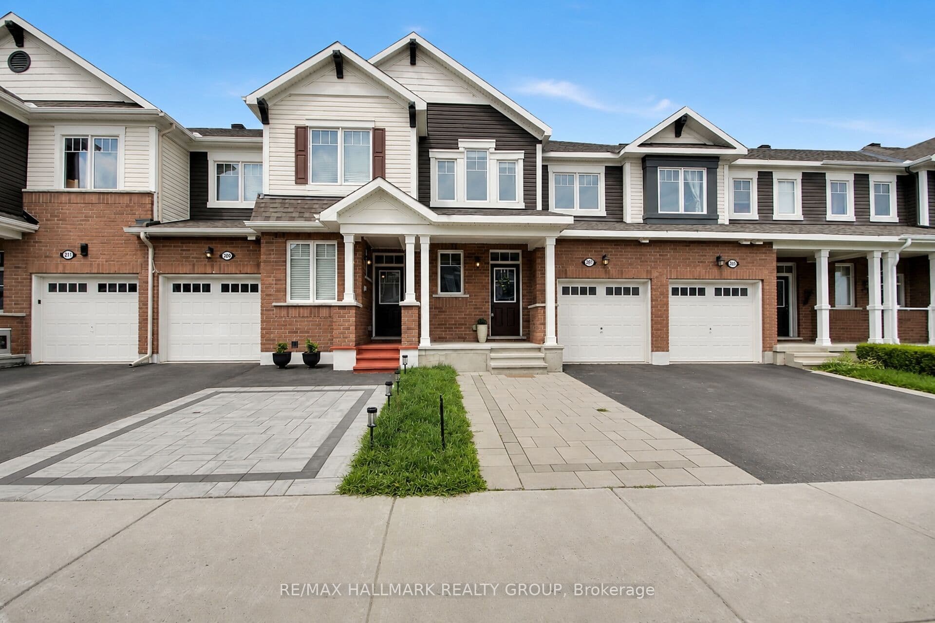 207 Willow Aster Circle, Orleans - Cumberland and Area, ON K4A 1C9