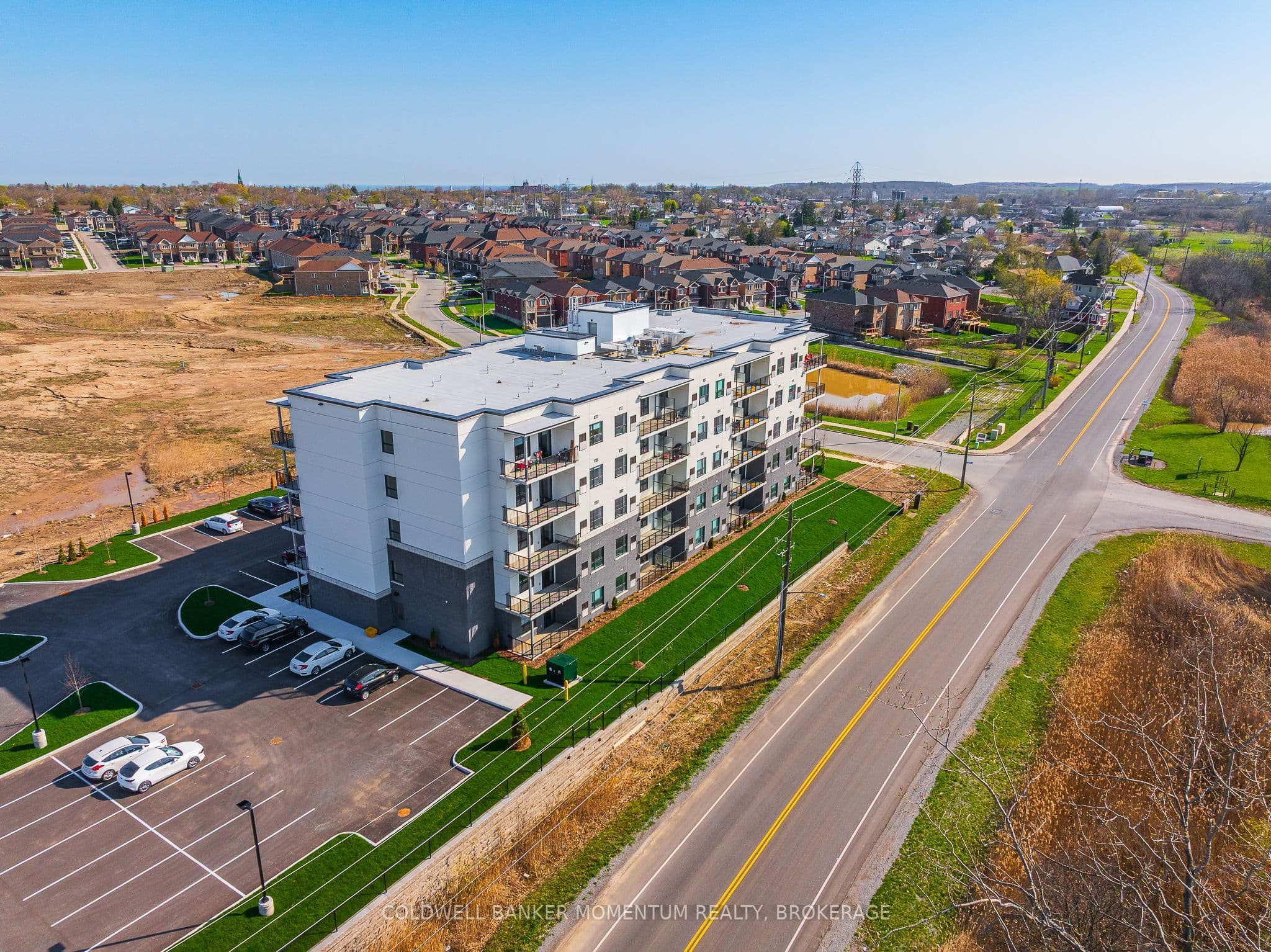 5 Baker Street 512, Thorold, ON L2V 0J5