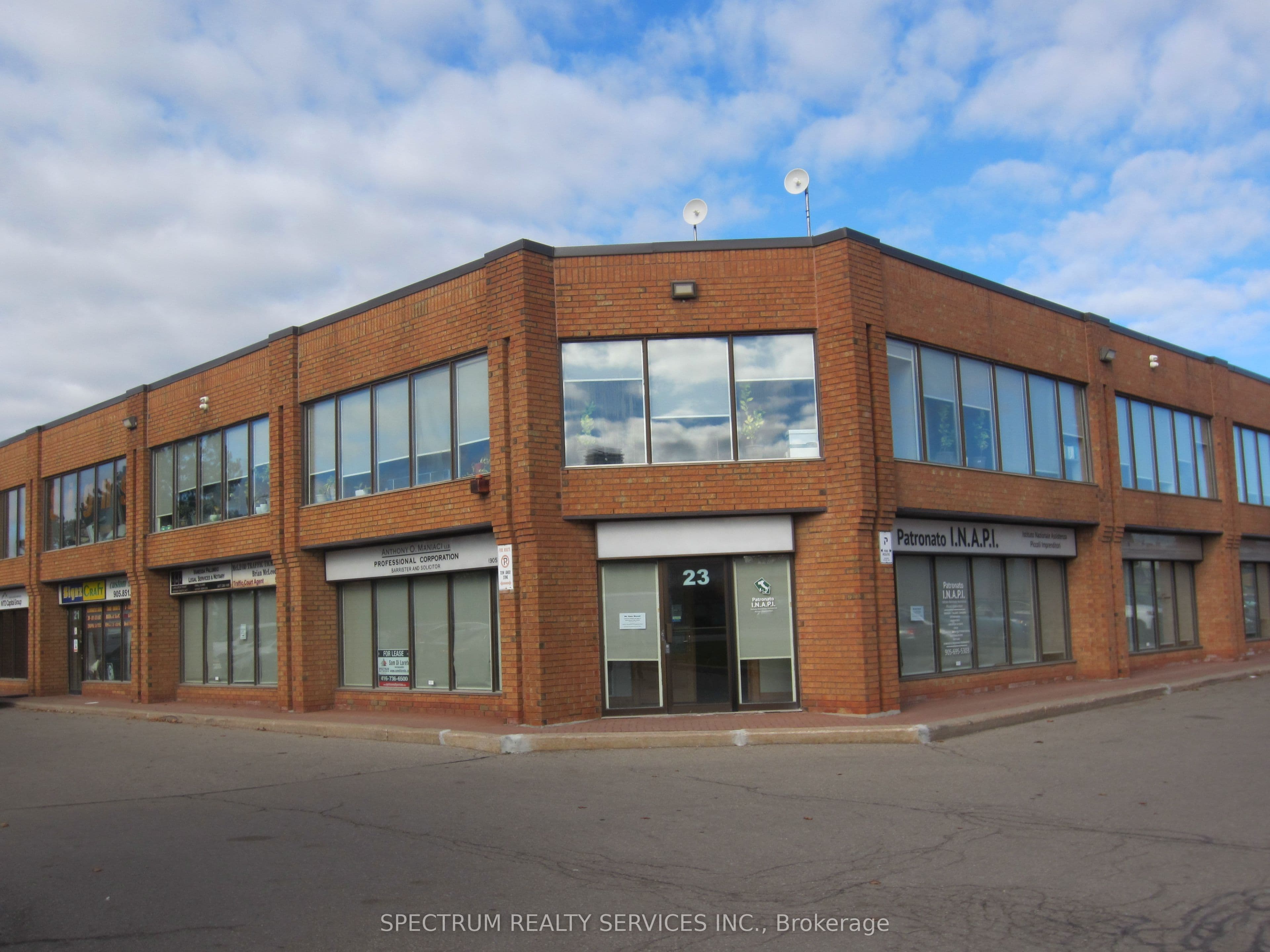 80 Carlauren Road Unit 1A, Vaughan, ON L4L 7Z5
