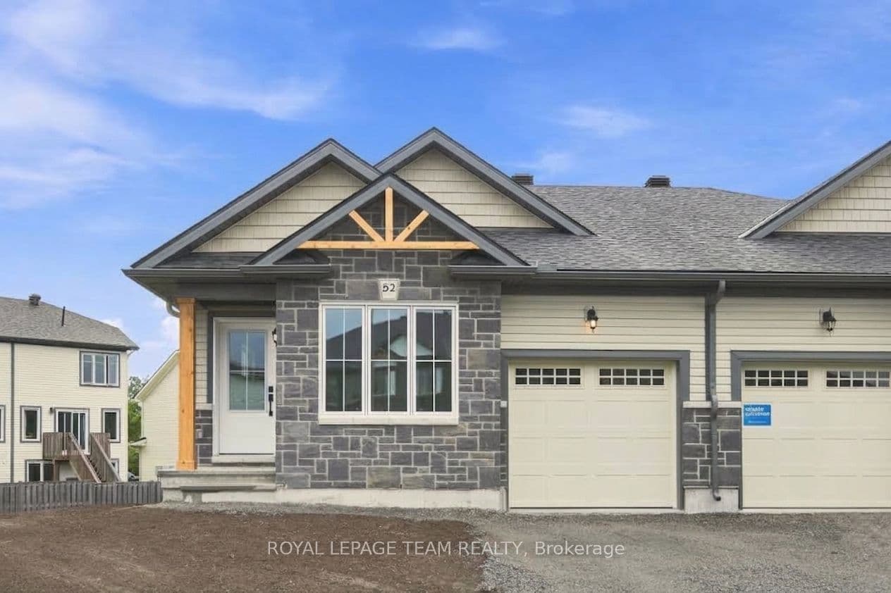 52 Whitcomb Crescent, Smiths Falls, ON K7A 0C2