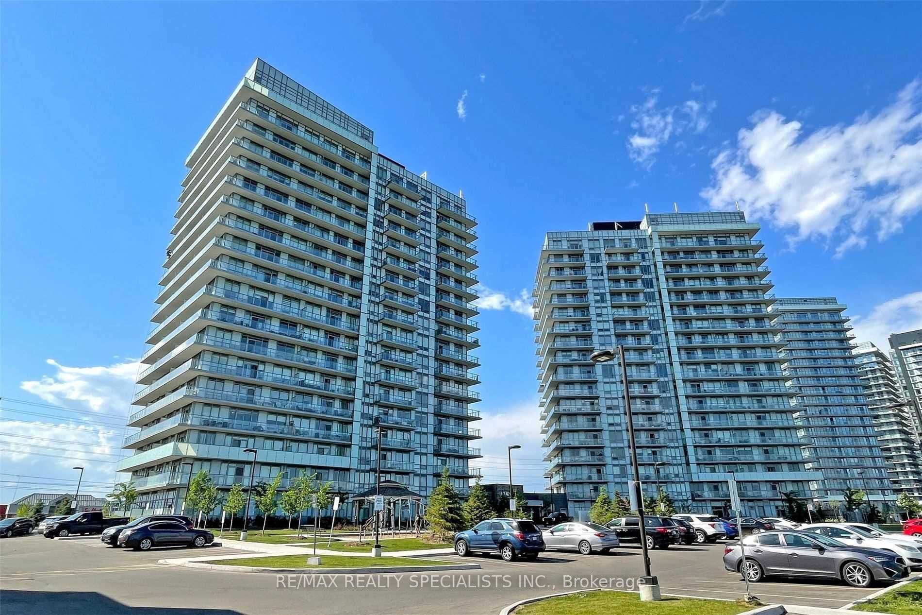 4677 Glen Erin Drive 302, Mississauga, ON L5M 2E3