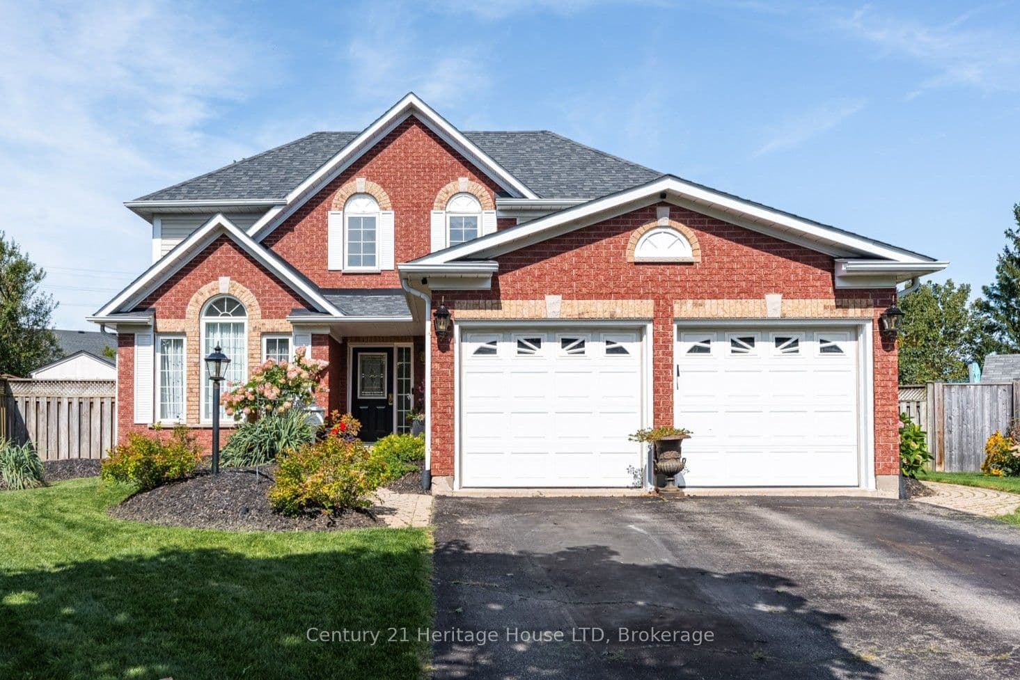 52 Farris Avenue, St. Catharines, ON L2S 3W6