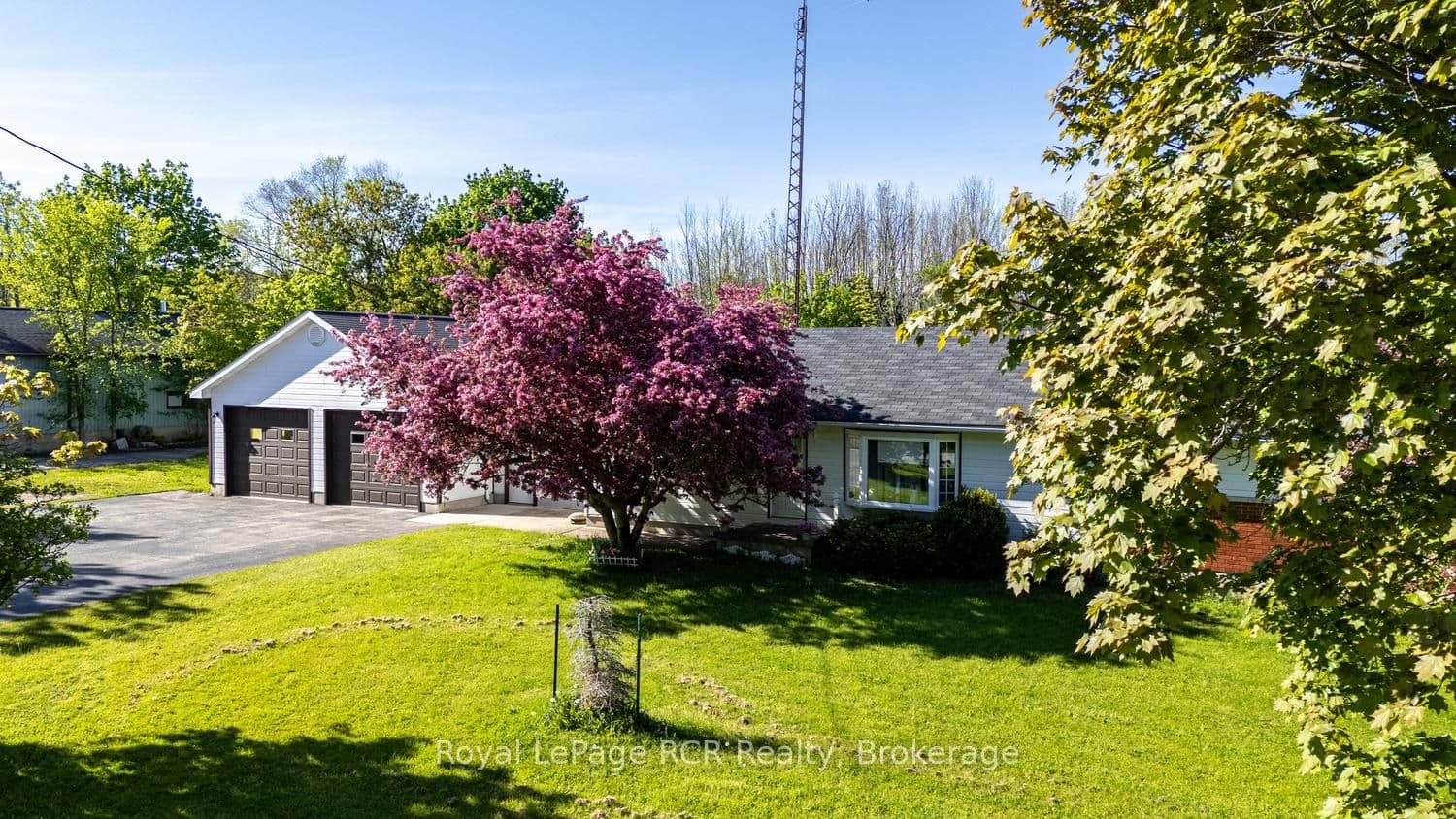 873 14th Street W, Georgian Bluffs, ON N4K 6V5