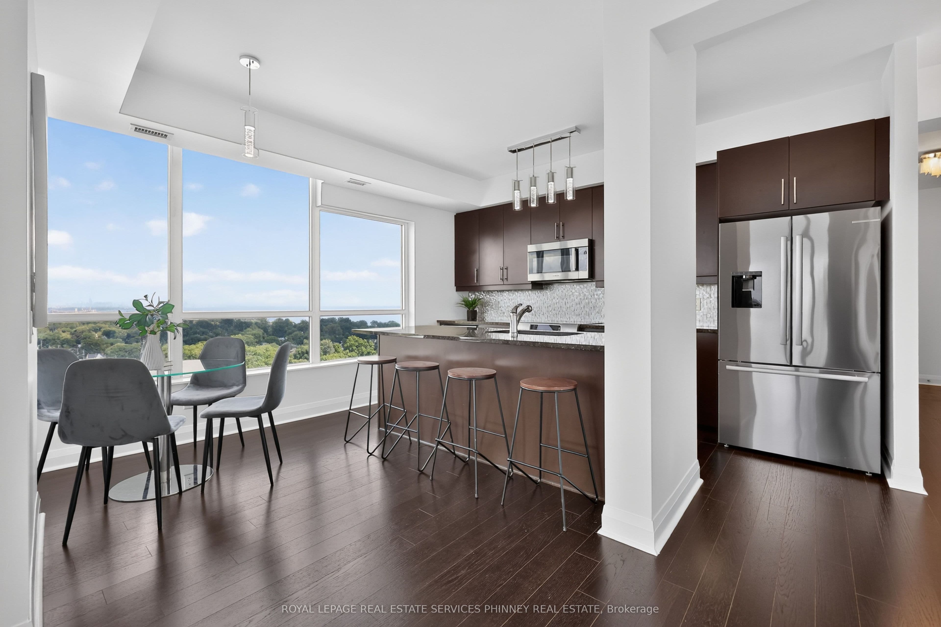 1 Hurontario Street 1705, Mississauga, ON L5G 0A3