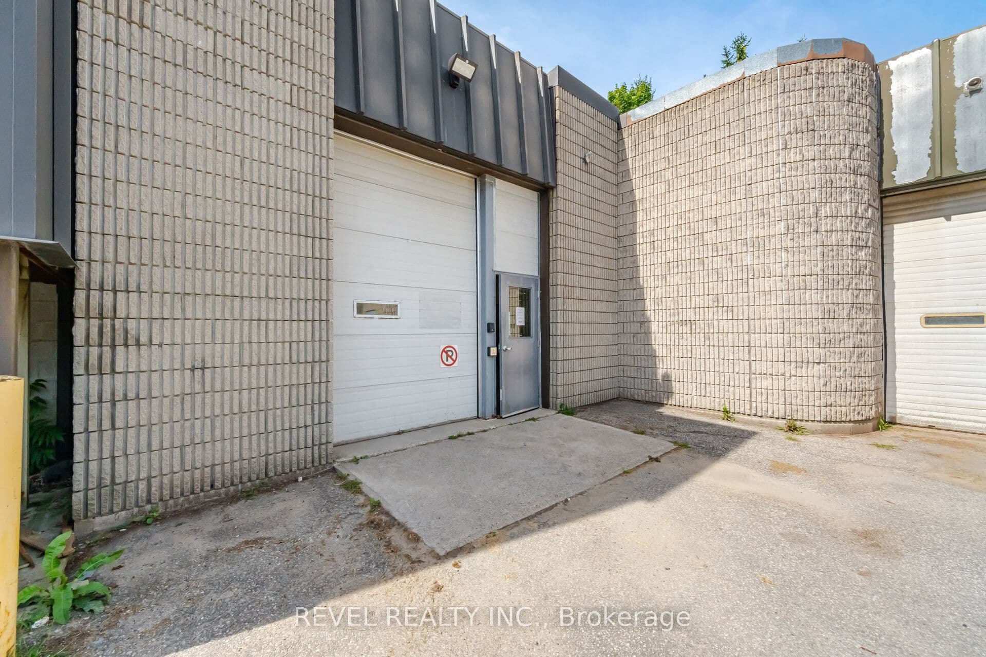 8560 Tremaine Road 1.5B, Milton, ON L9T 2X2