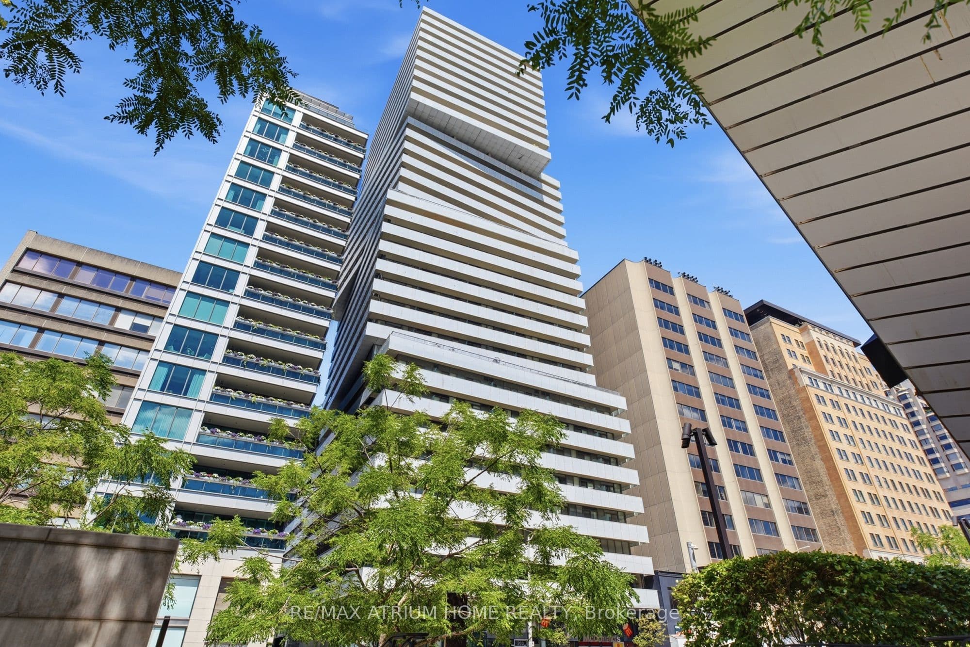 200 Bloor Street W 3103, Toronto, ON M5B 1T8