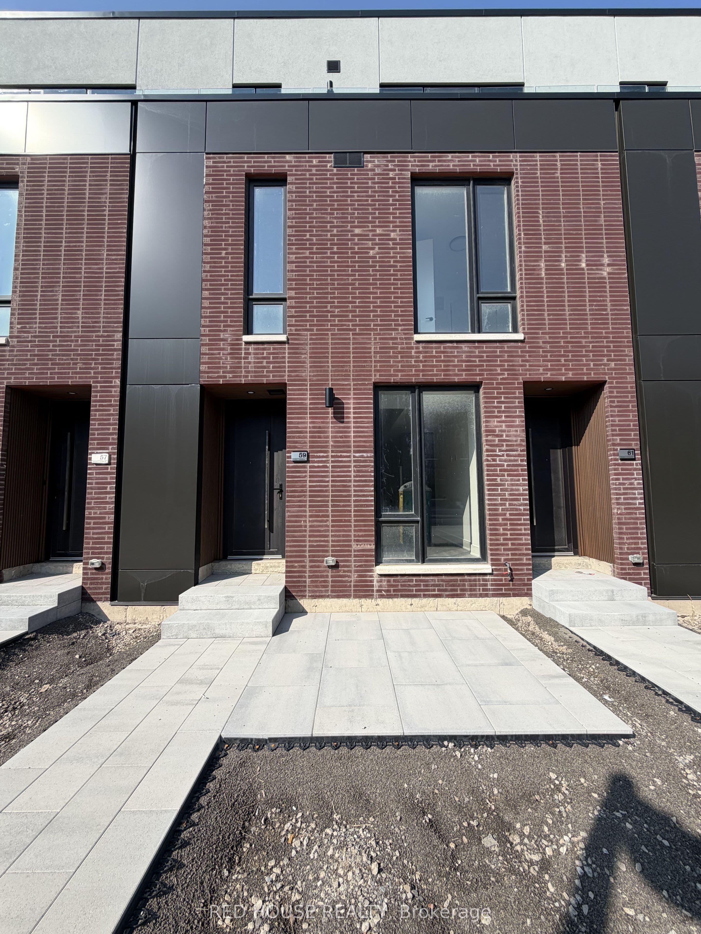 59 Everett Common, St. Catharines, ON L2P 0H1