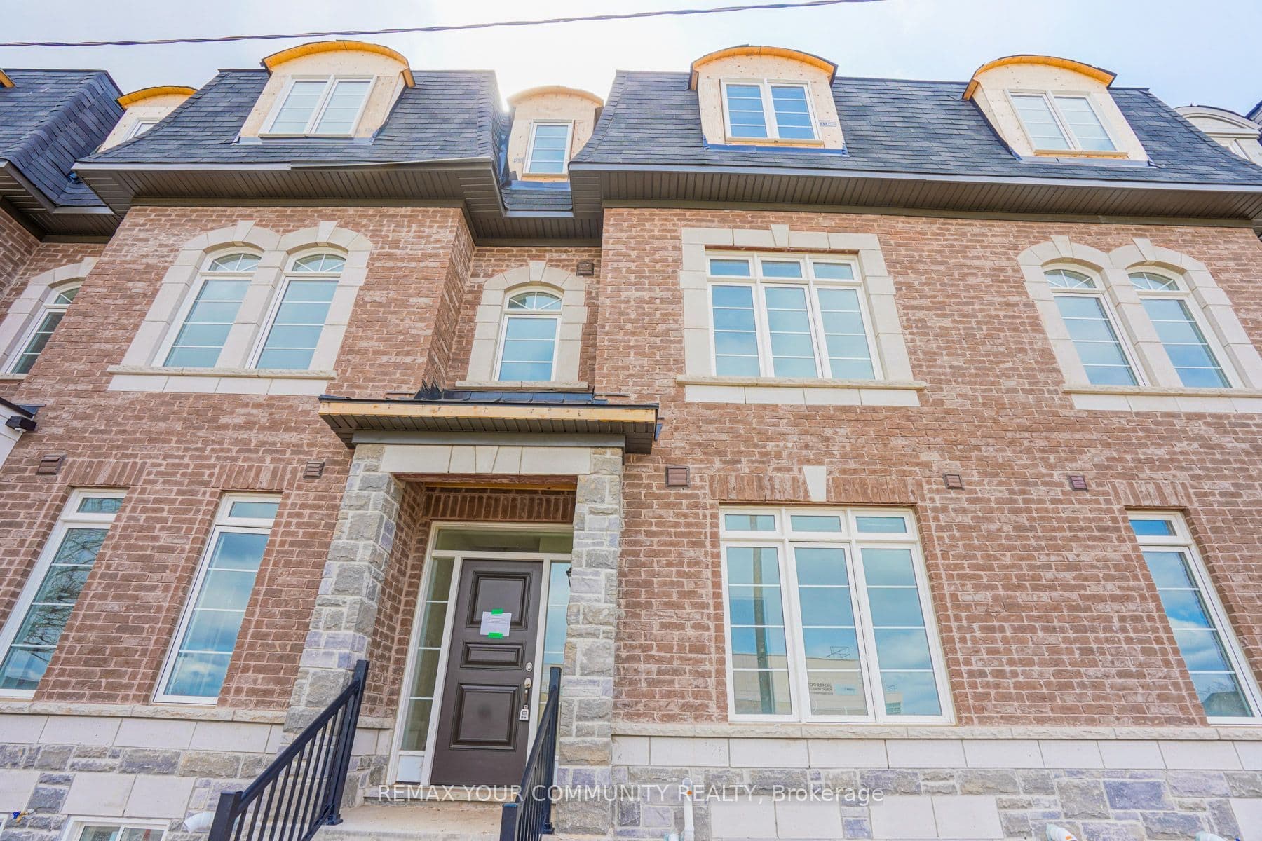 13 Gilford Street, Brampton, ON L6Y 0G7