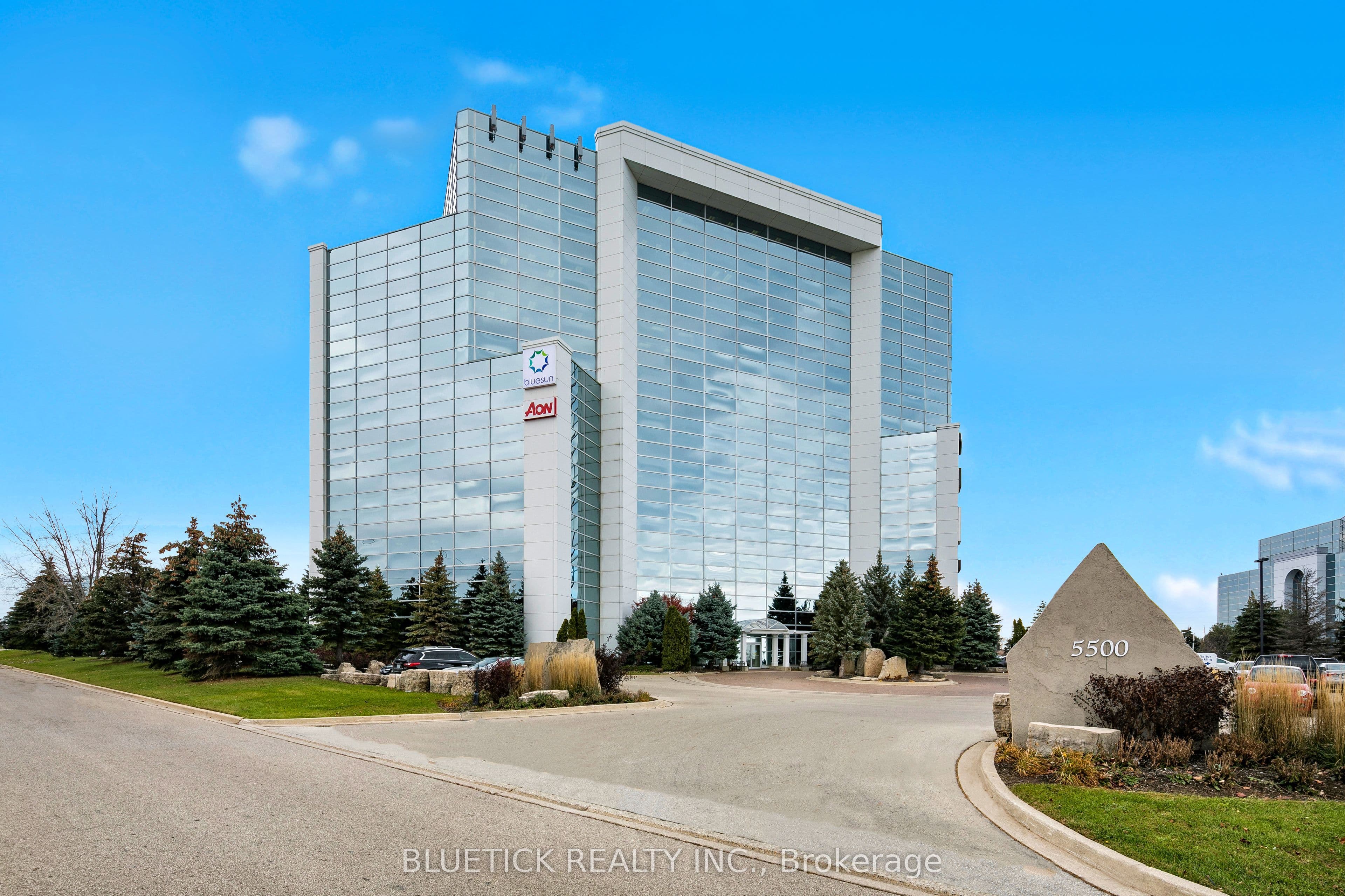 5500 North Service Road 101, Burlington, ON L7L 6W6