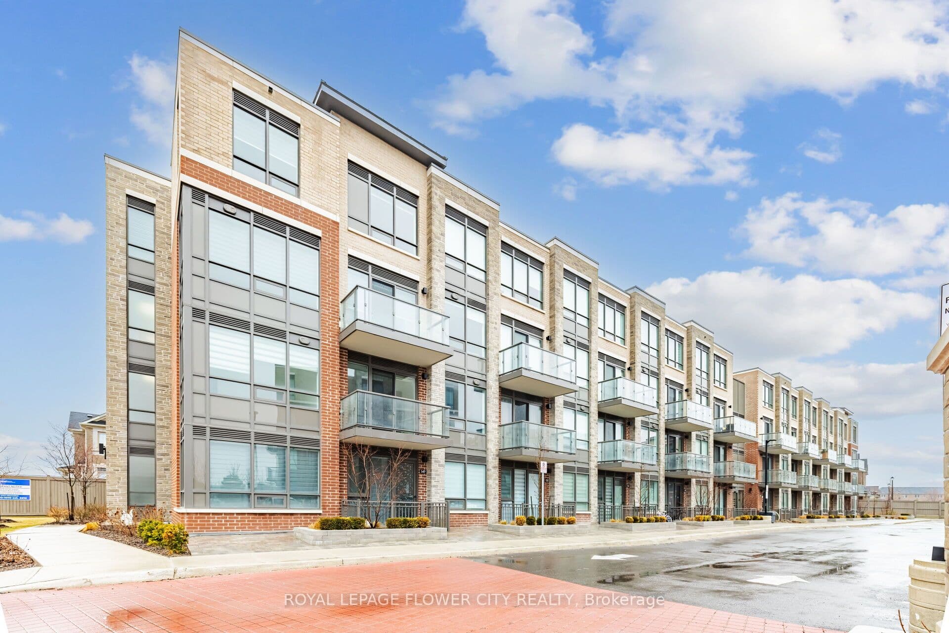 65 Attmar Drive E 269, Brampton, ON L6P 0Y6