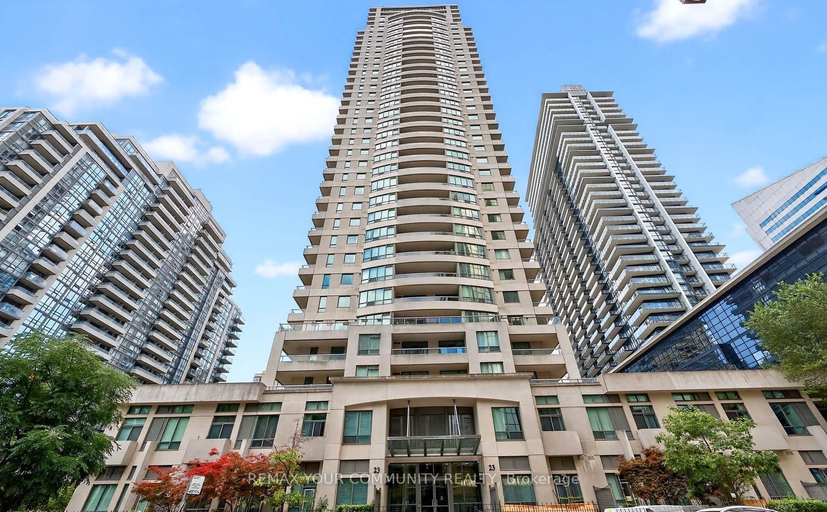 23 Hollywood Avenue 3310, Toronto, ON M2N 7L8