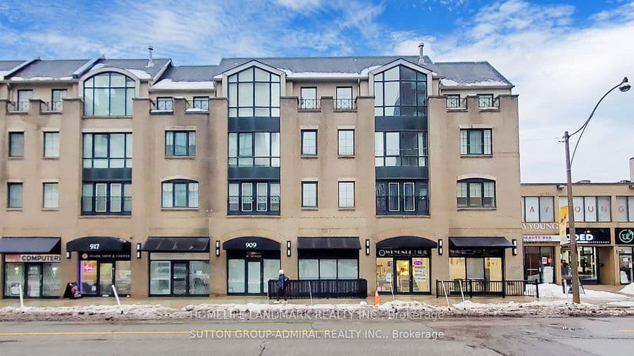 909 Yonge Street 27-28, Toronto, ON M4W 2H2