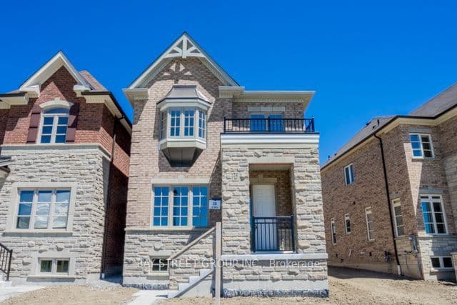 24 Sundew Lane, Richmond Hill, ON L4E 1C3