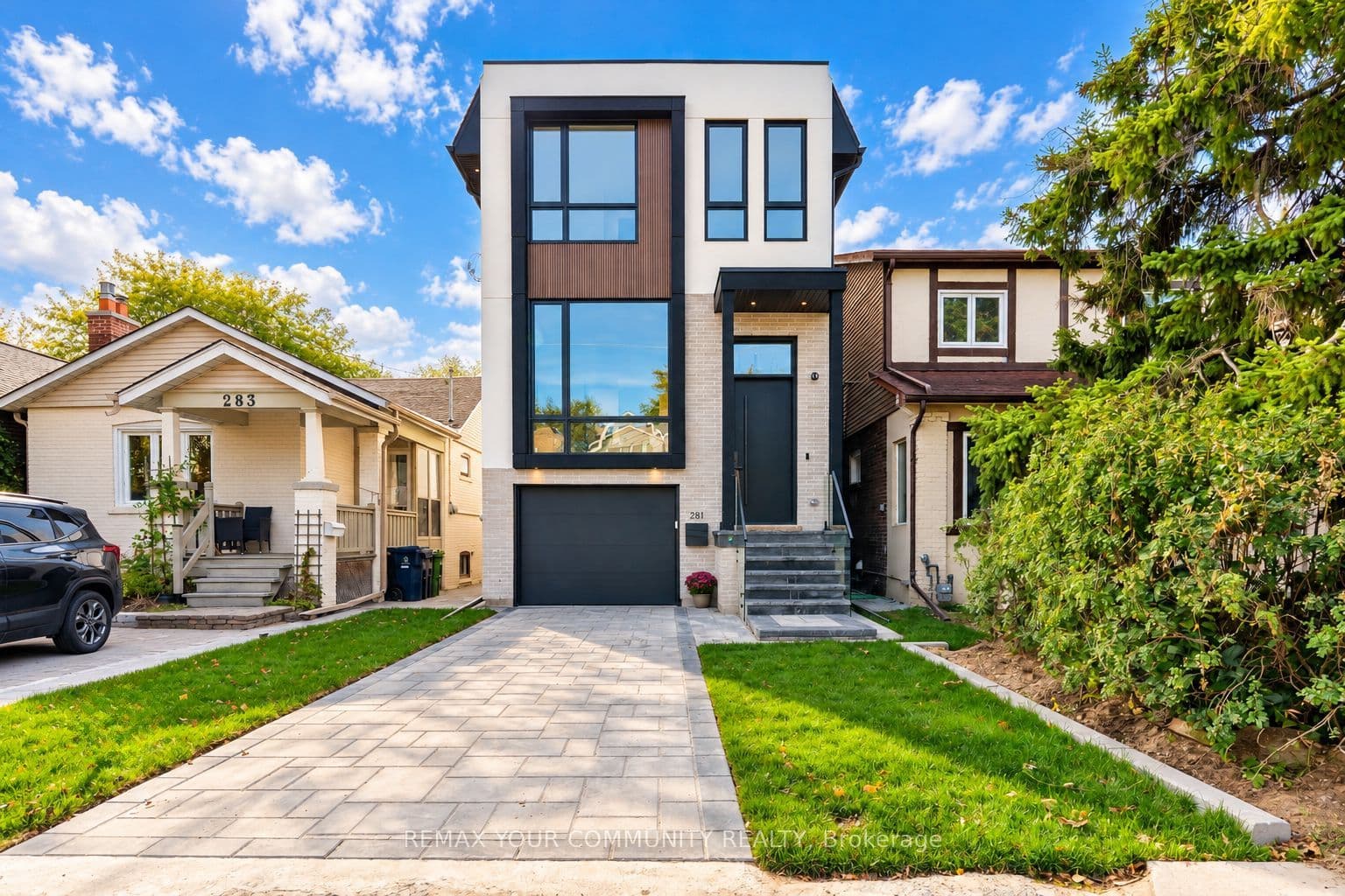 281 Queensdale Avenue, Toronto, ON M4C 2B5