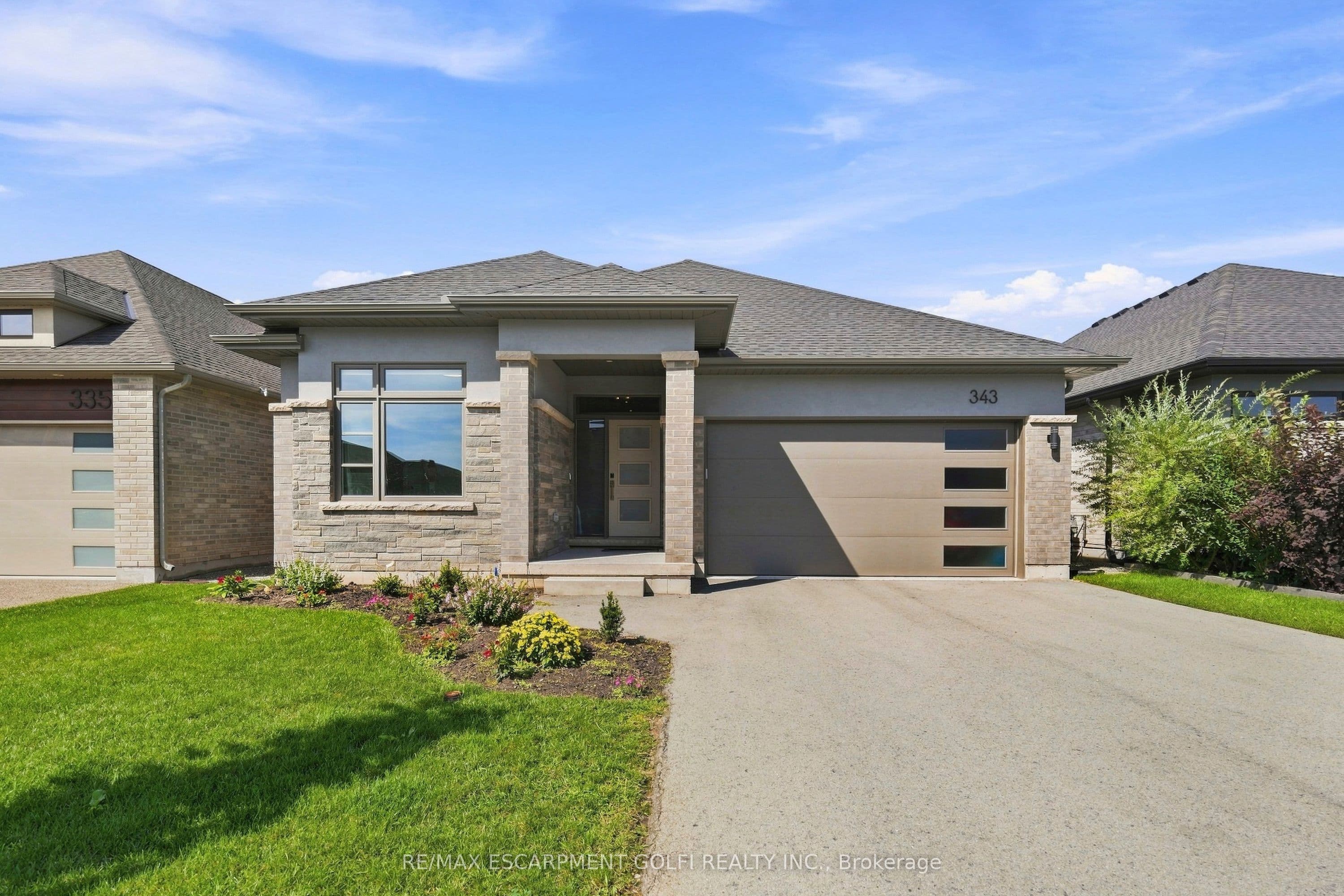 343 Old Course Trail, Welland, ON L3B 0E8