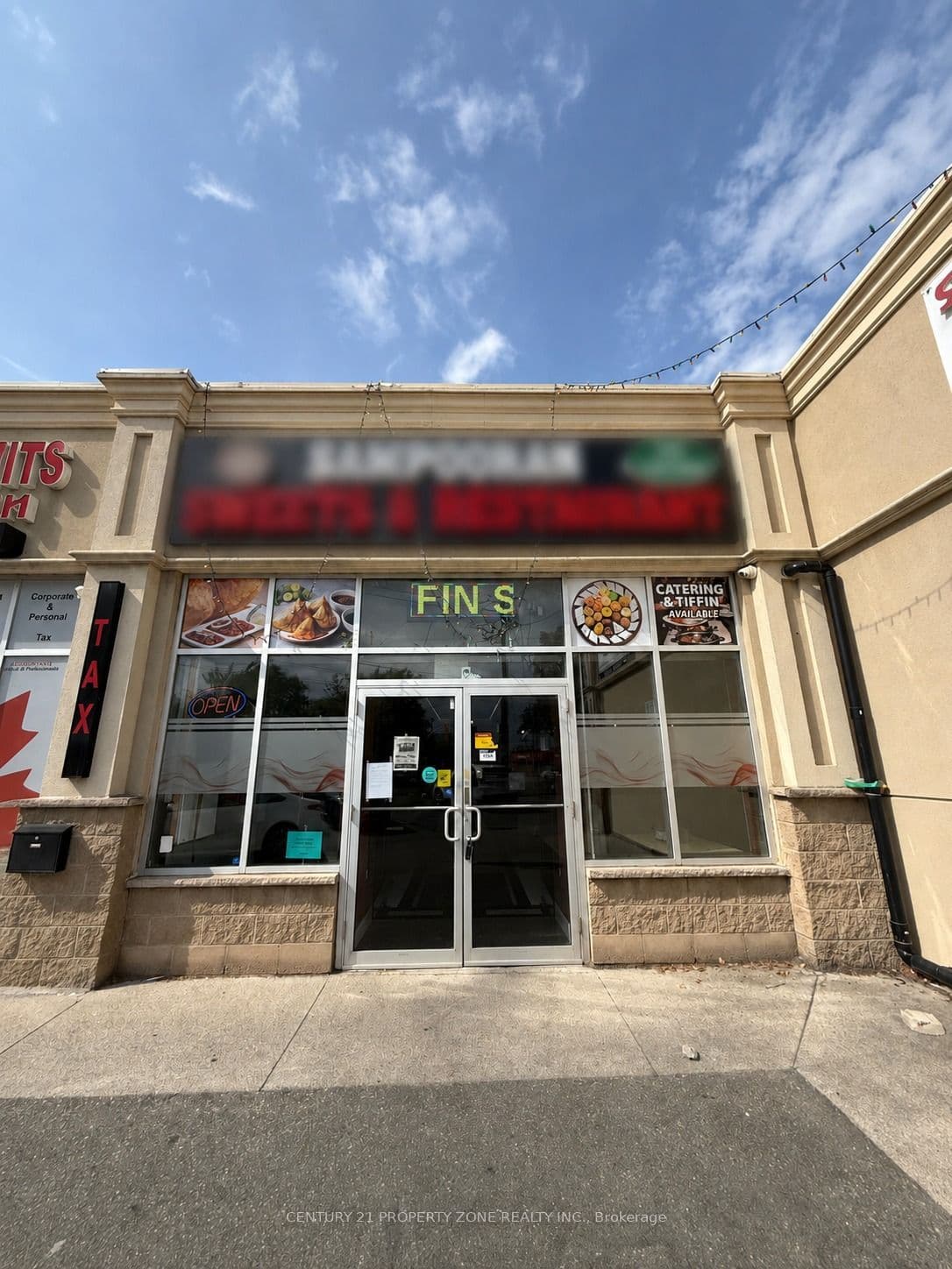 1770 Albion Road 43, Toronto, ON M9V 1C2