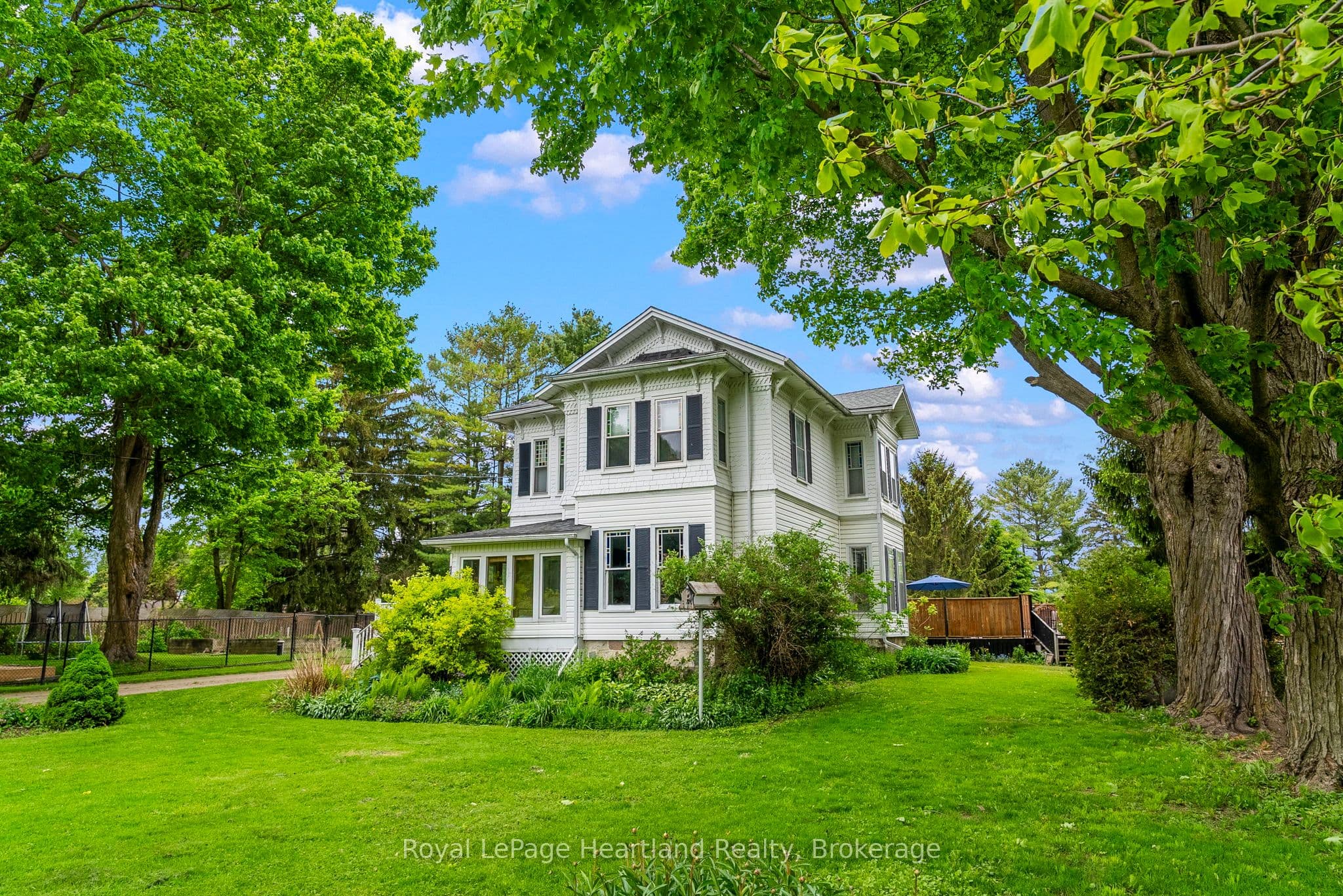 1047 GIBSON Street, Howick, ON N0G 2X0