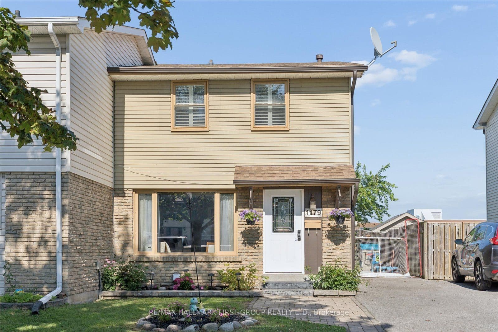 1179 Oxford Street, Oshawa, ON L1J 3W4