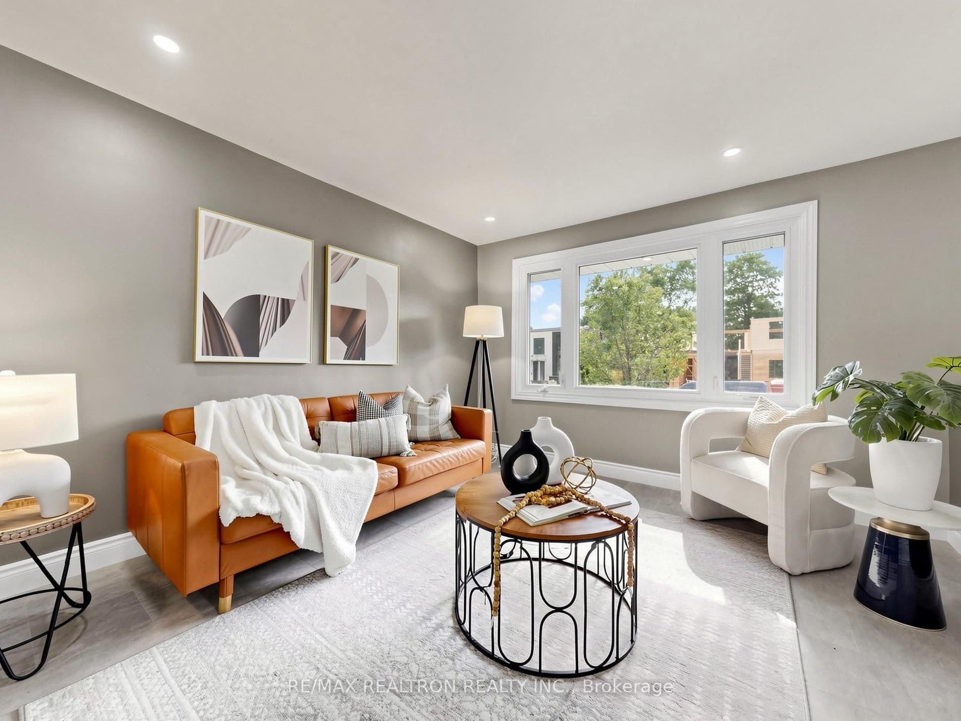 56 Ternhill Crescent, Toronto, ON M3C 2E5