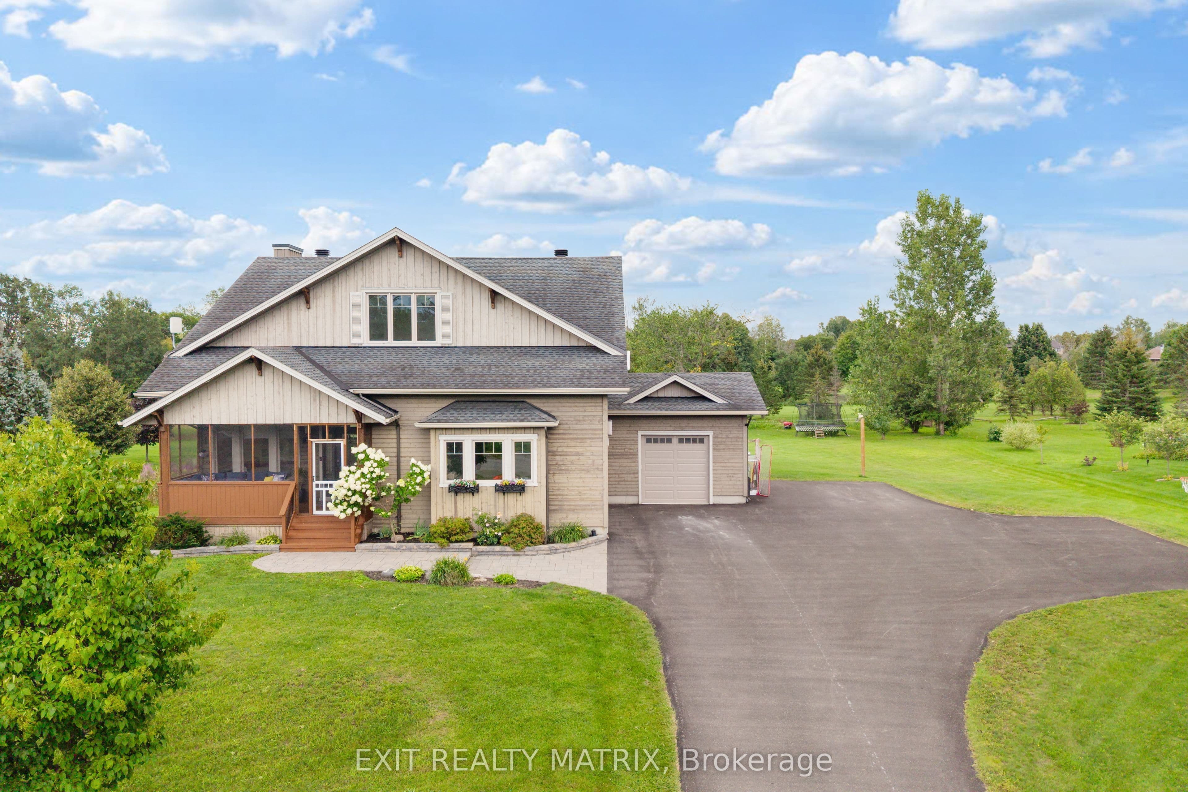 123 Muirfield Court, Mississippi Mills, ON K0A 2X0