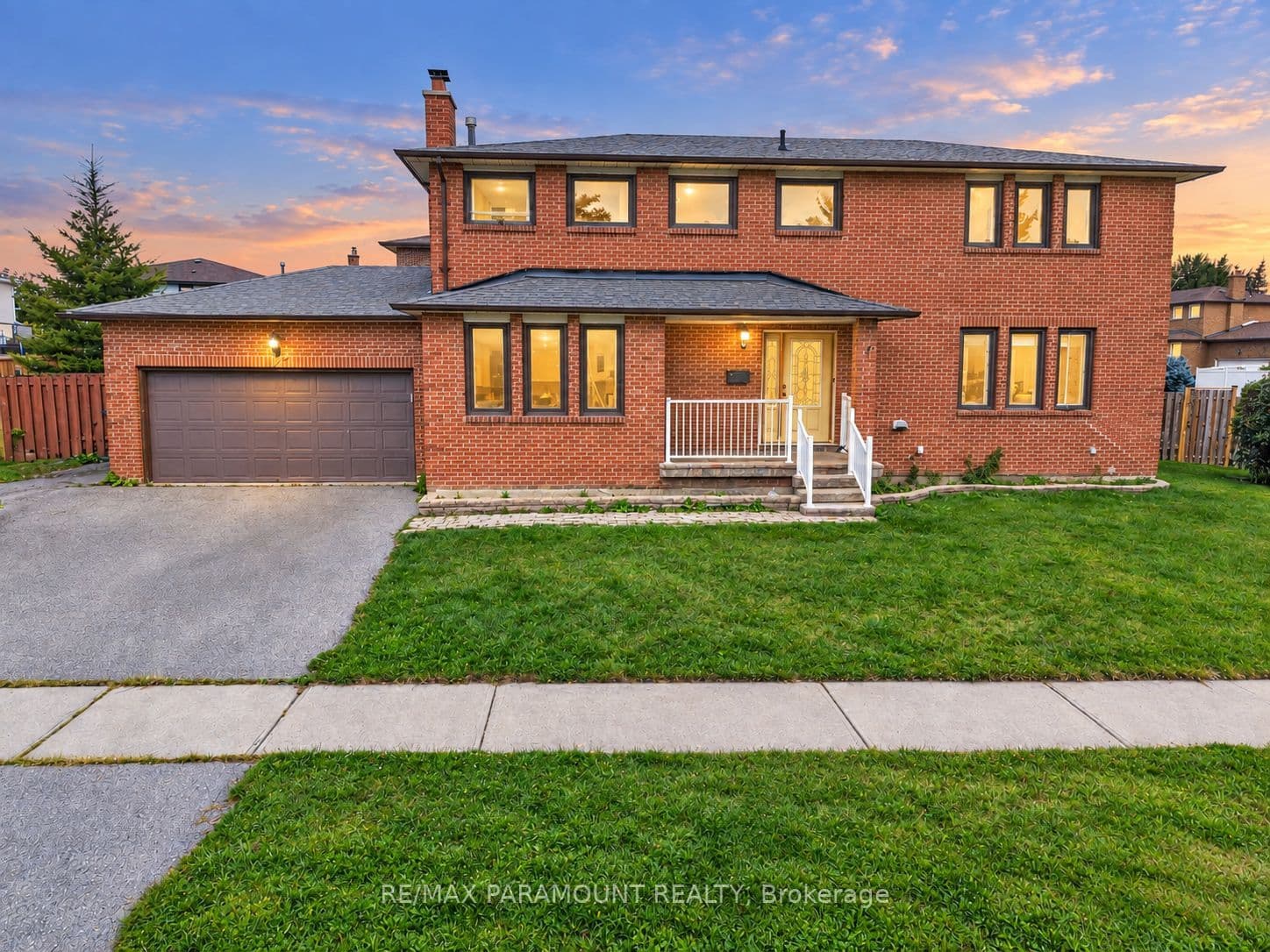 42 Ripley Crescent, Brampton, ON L6Y 5C4